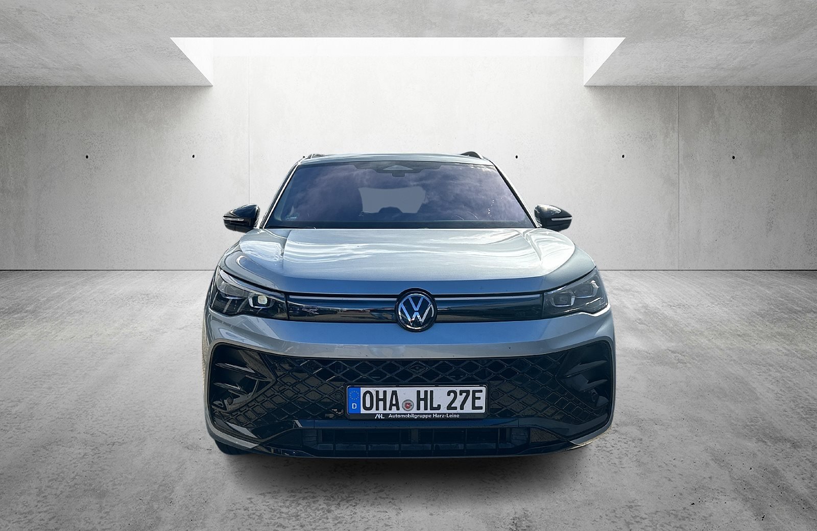 Tiguan R-Line 1.5 eHybrid 360 4xSHZ ACC AHK AUT