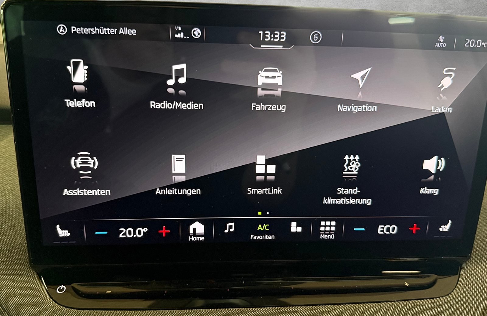 Enyaq 80 Loft LED Navi ACC Wärmepumpe RFK ACC LM