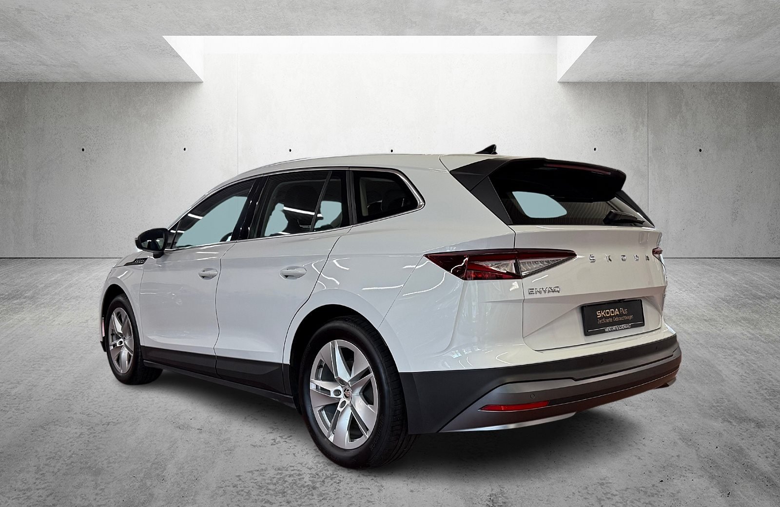 Enyaq 80 Loft LED Navi ACC Wärmepumpe RFK ACC LM