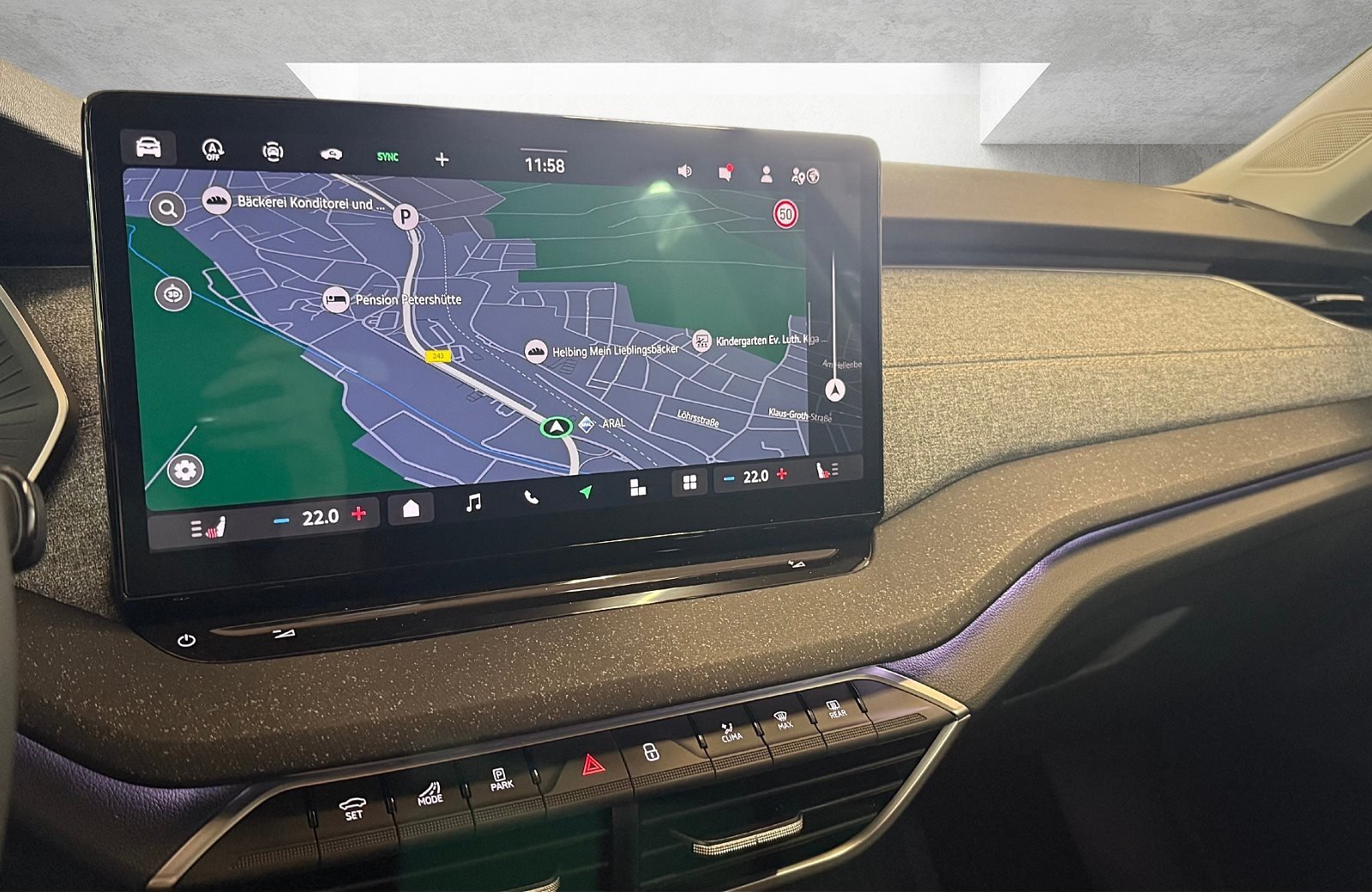 Octavia Combi 2.0 TDI 110kW DSG 4xSHZ ACC AUT LM