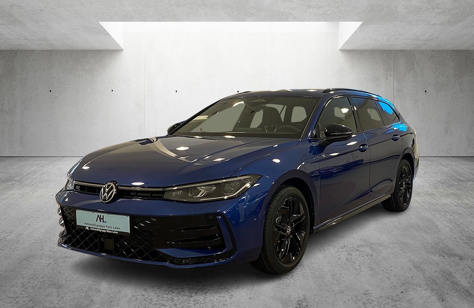 Passat R-Line 1.5 eHybrid ACC AHK AUT KeyLess