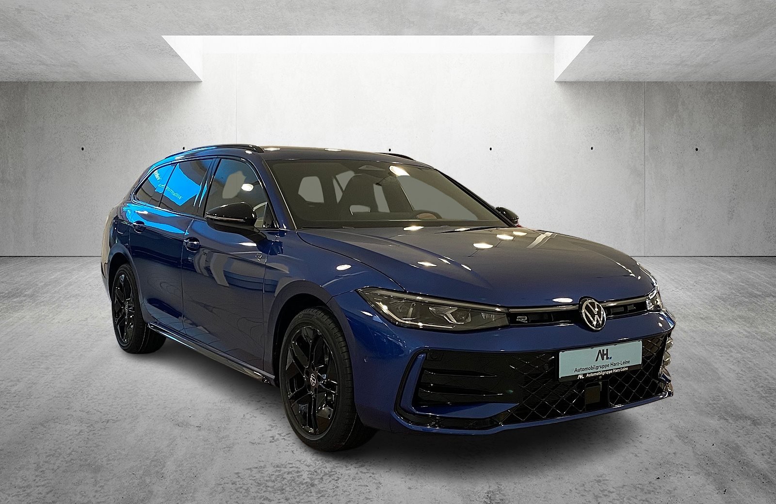 Passat R-Line 1.5 eHybrid ACC AHK AUT KeyLess