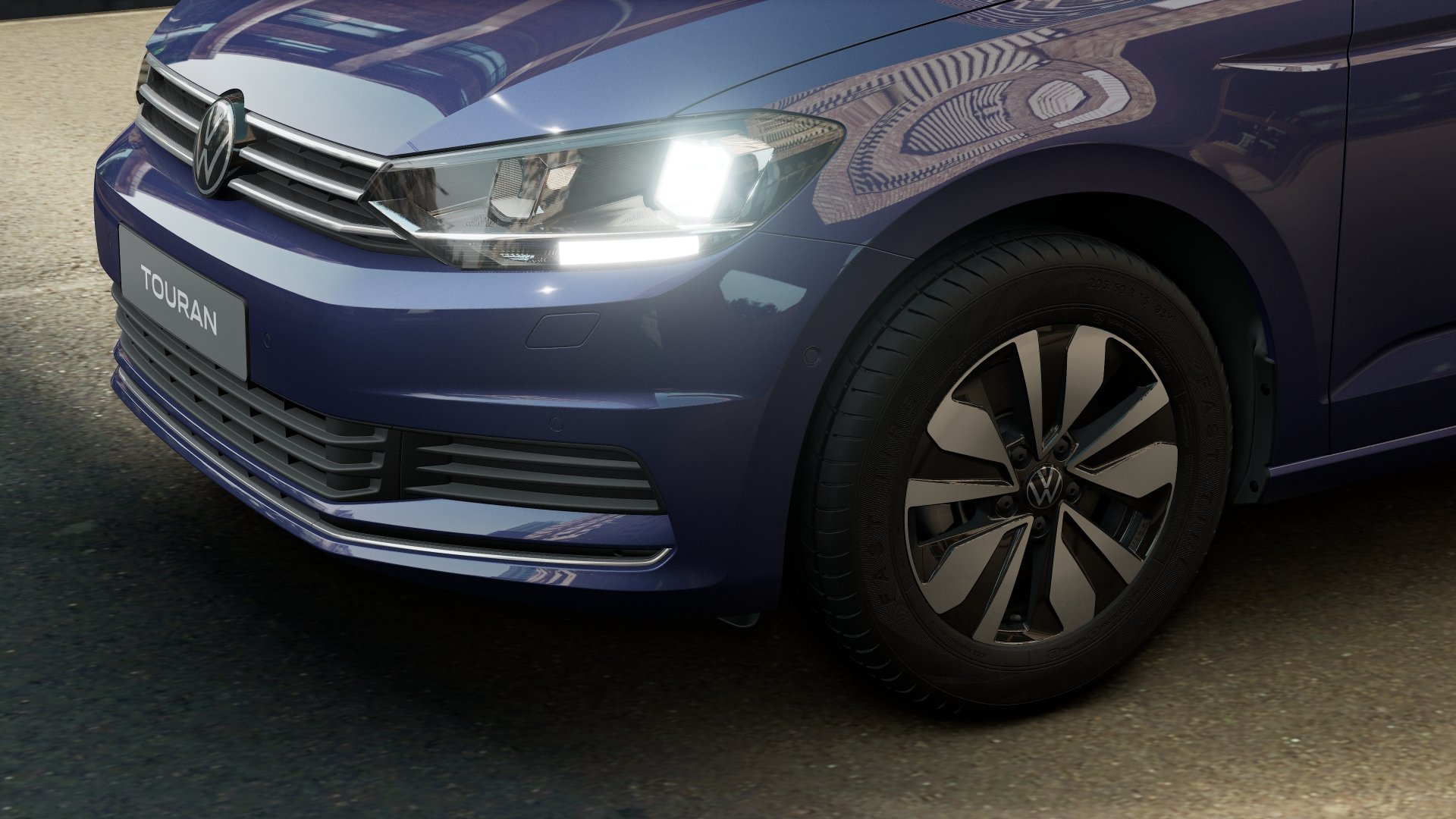 Touran 1.5 TSI Comfortline DSG Navi ACC AHK RFK