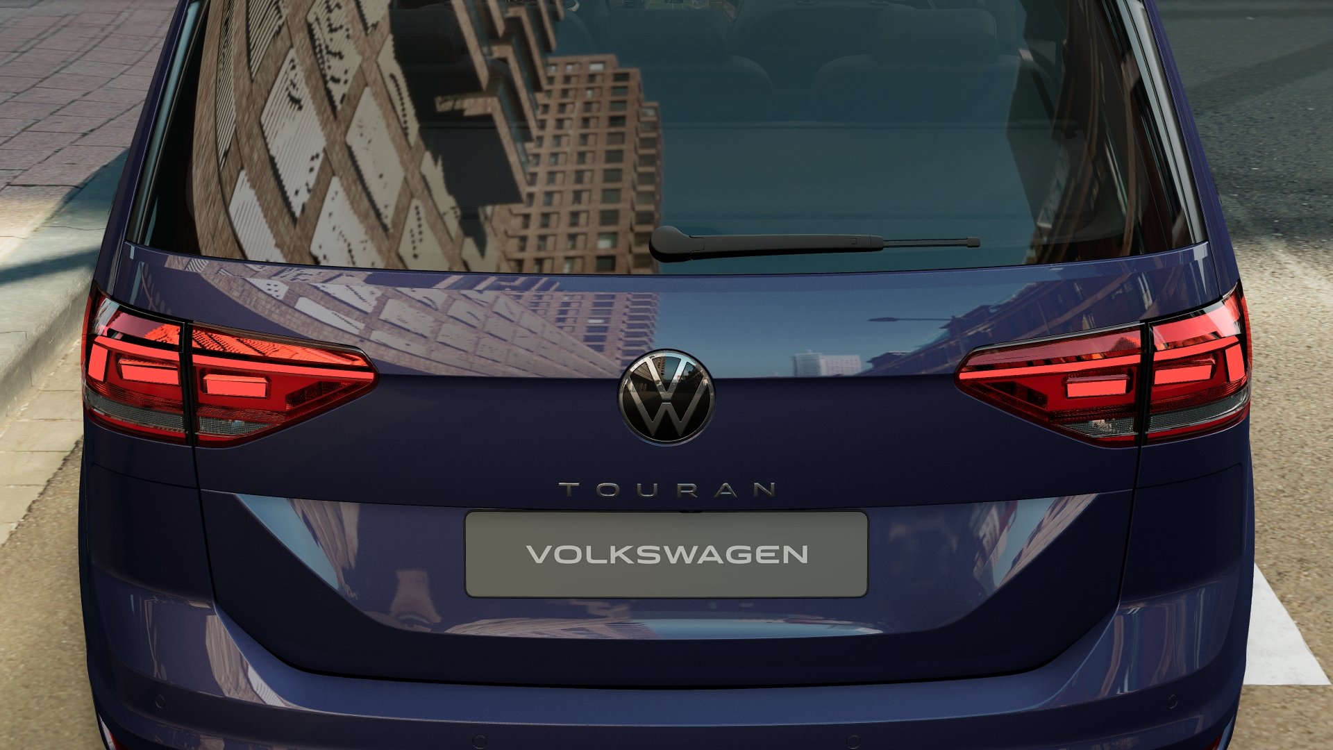 Touran 1.5 TSI Comfortline DSG Navi ACC AHK RFK