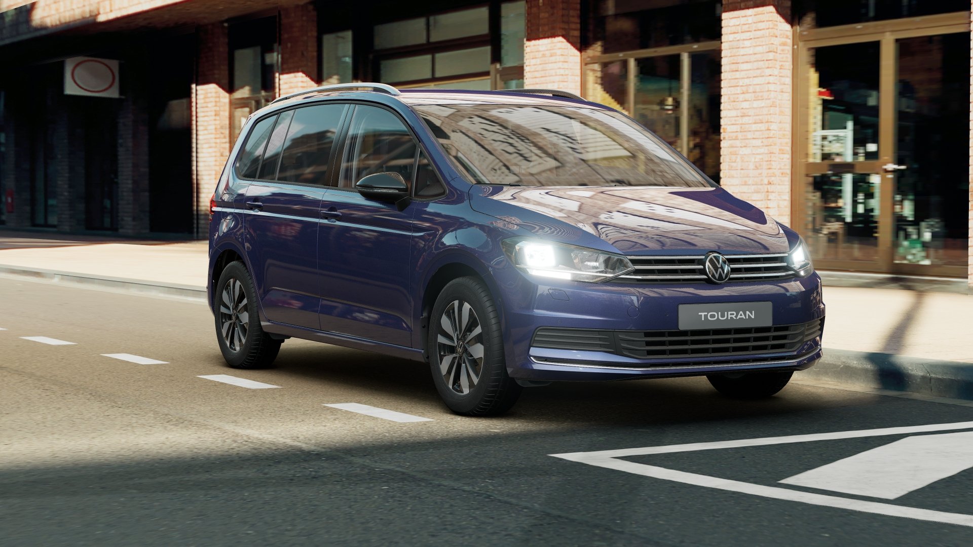 Touran 1.5 TSI Comfortline DSG Navi ACC AHK RFK