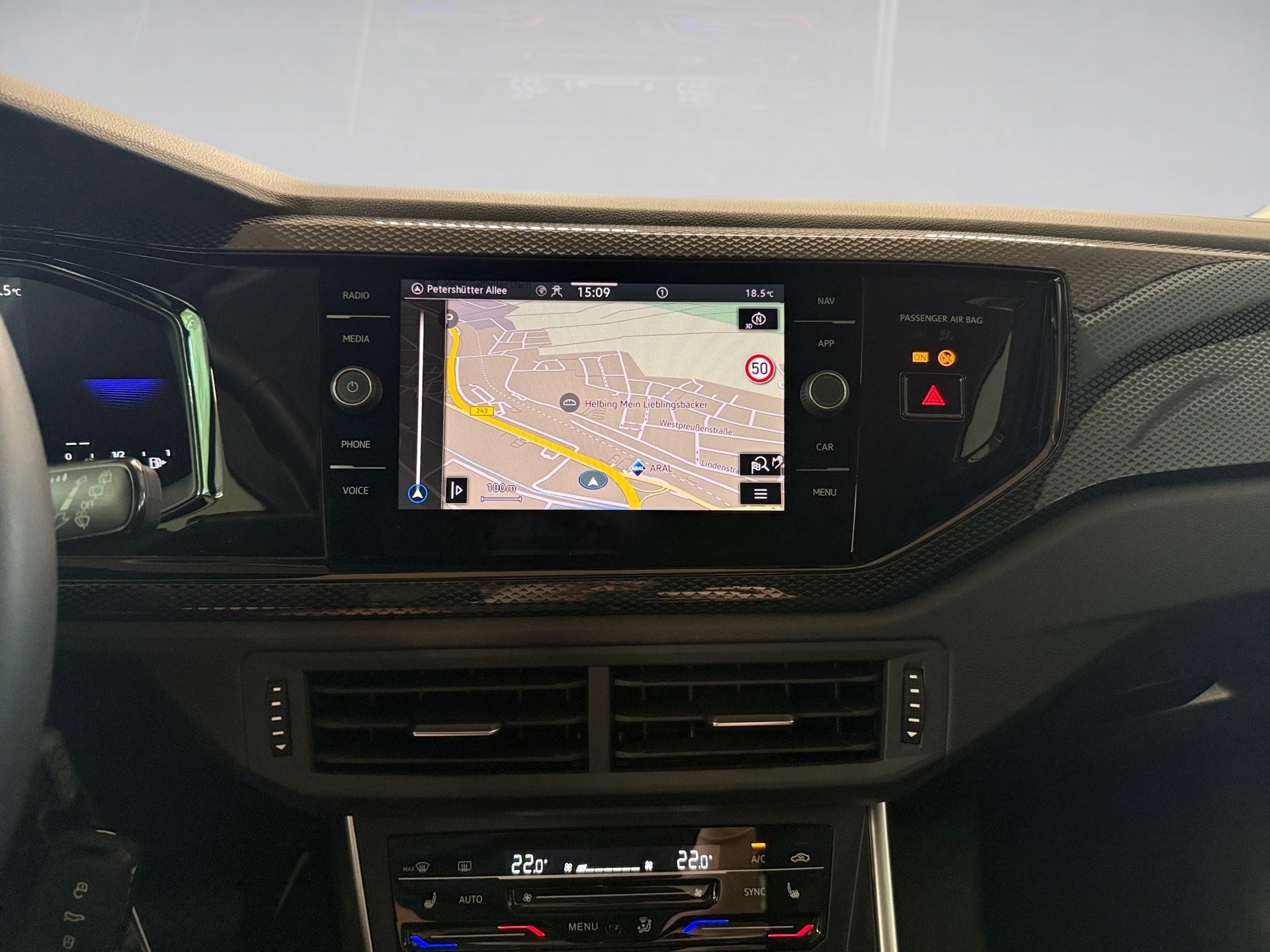 Polo 1.0 TSI Life DSG LED Navi PDC RFK SHZ AUT