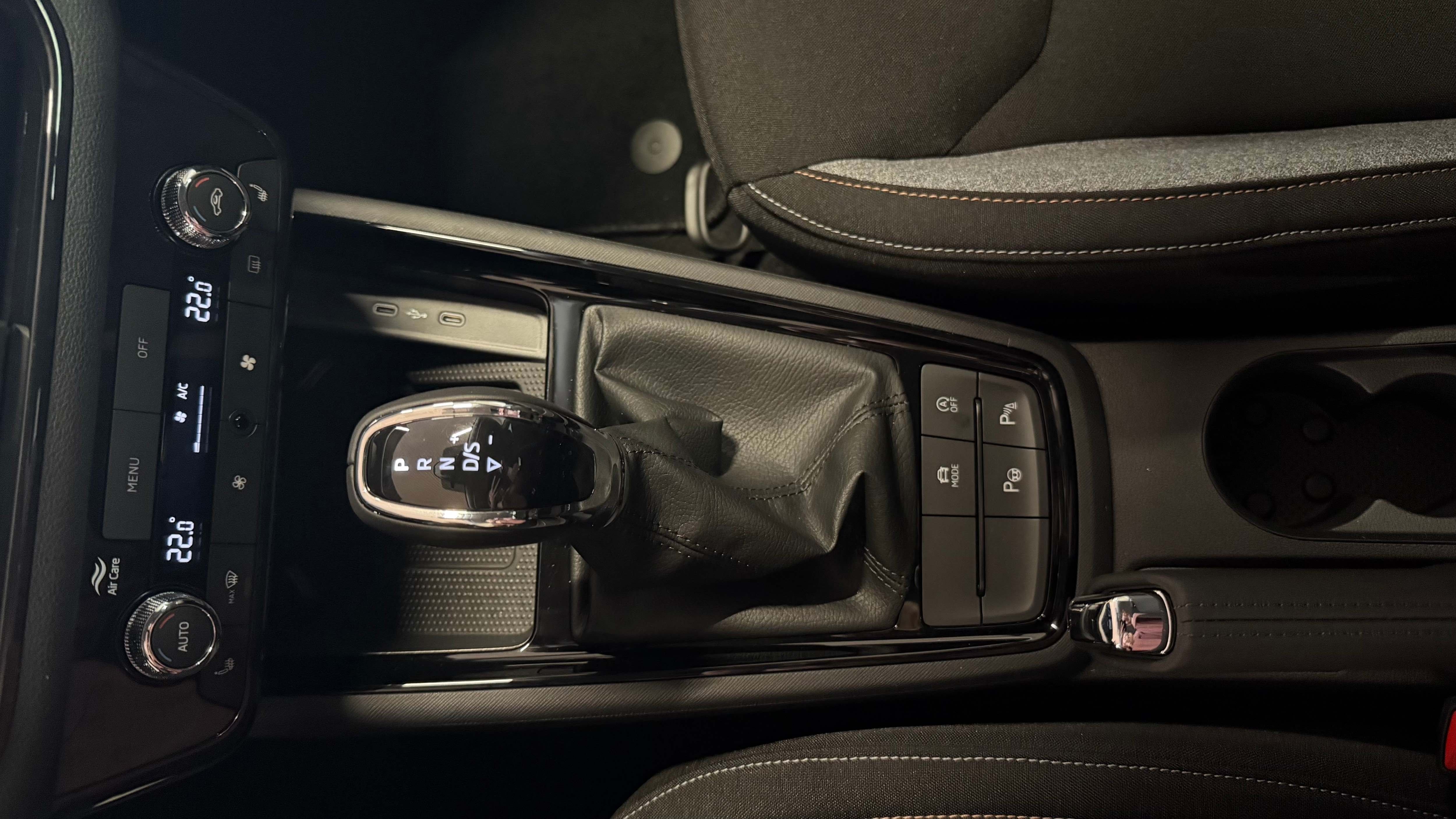 Scala SCALA Tour 1.0 TSI 85kW DSG ACC AUT Kam.