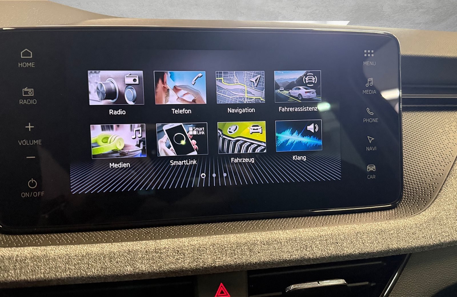 Scala SCALA Tour 1.0 TSI 85kW DSG ACC AUT Kam.