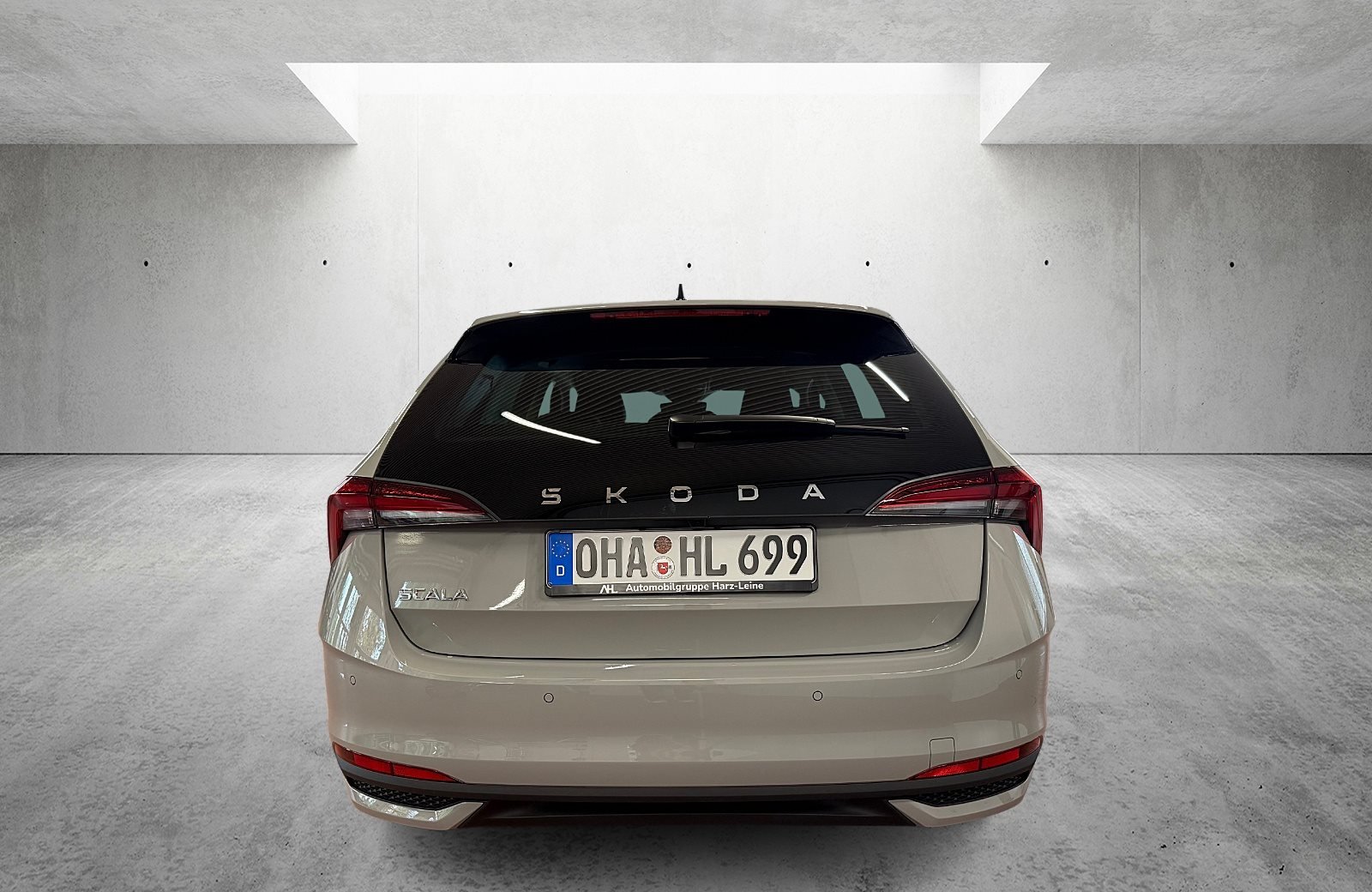 Scala SCALA Tour 1.0 TSI 85kW DSG ACC AUT Kam.