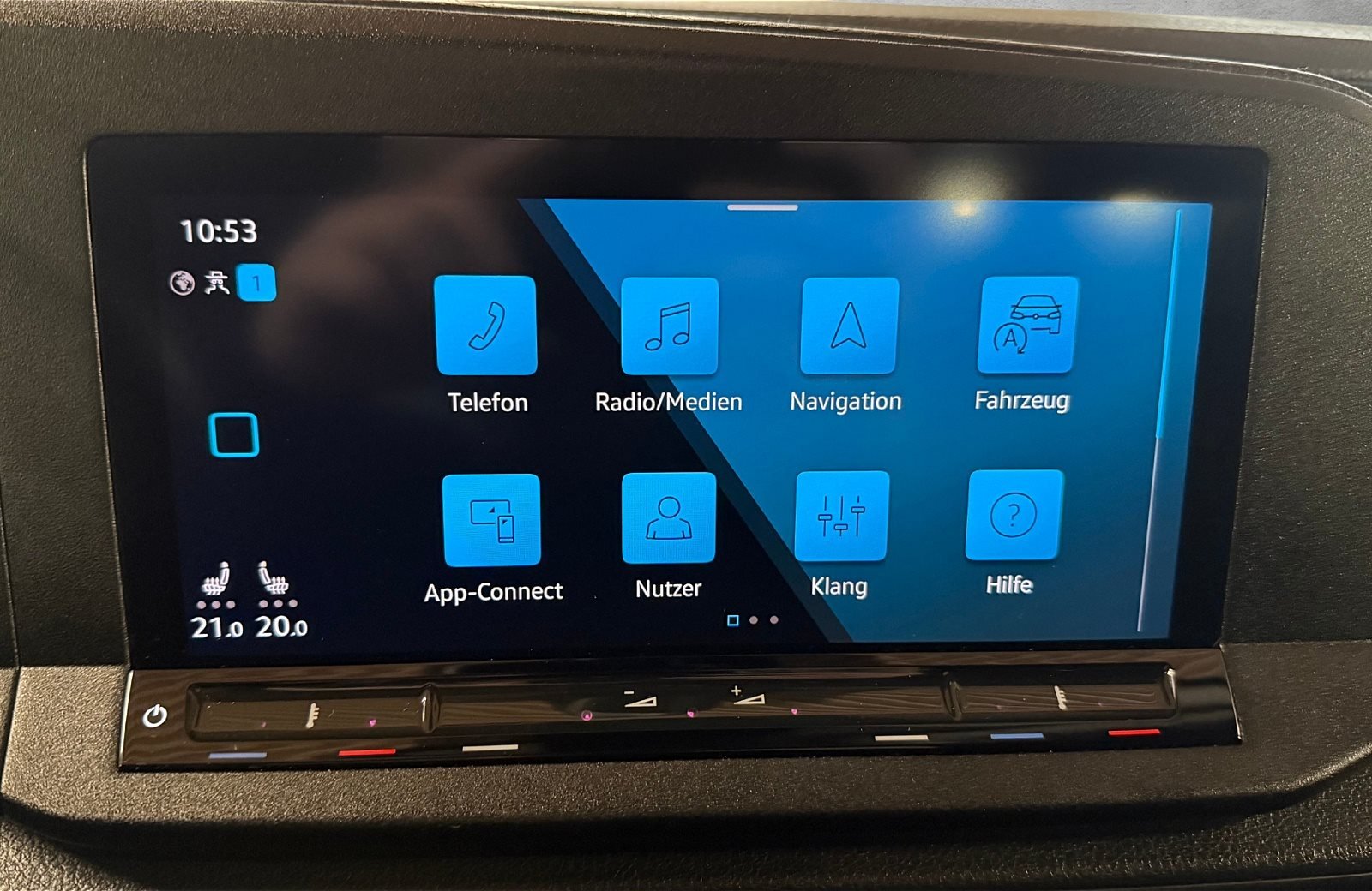 Caddy 2.0 TDI DSG LED Navi AHK Standhzg. 2xKlima