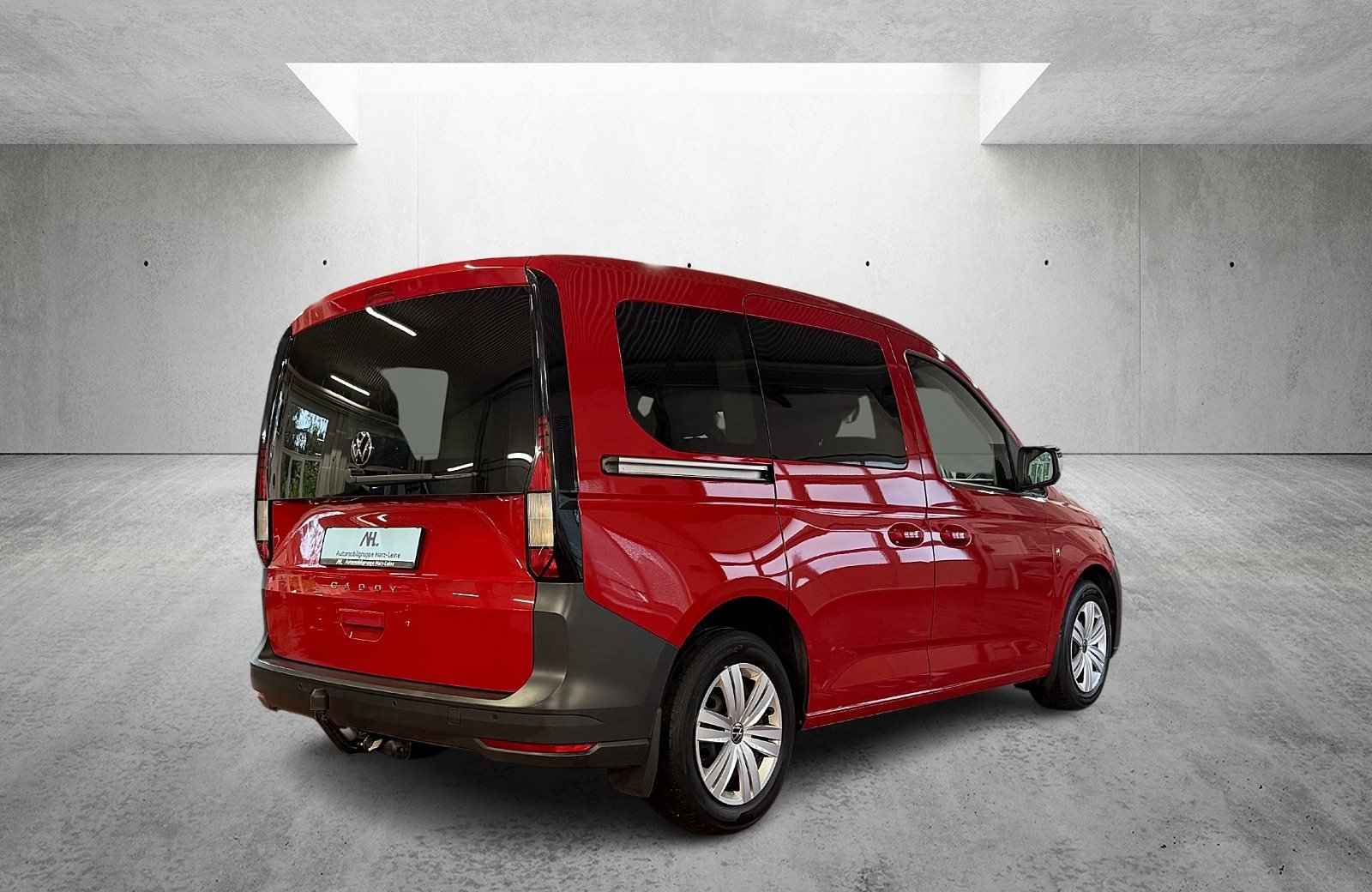 Caddy 2.0 TDI DSG LED Navi AHK Standhzg. 2xKlima