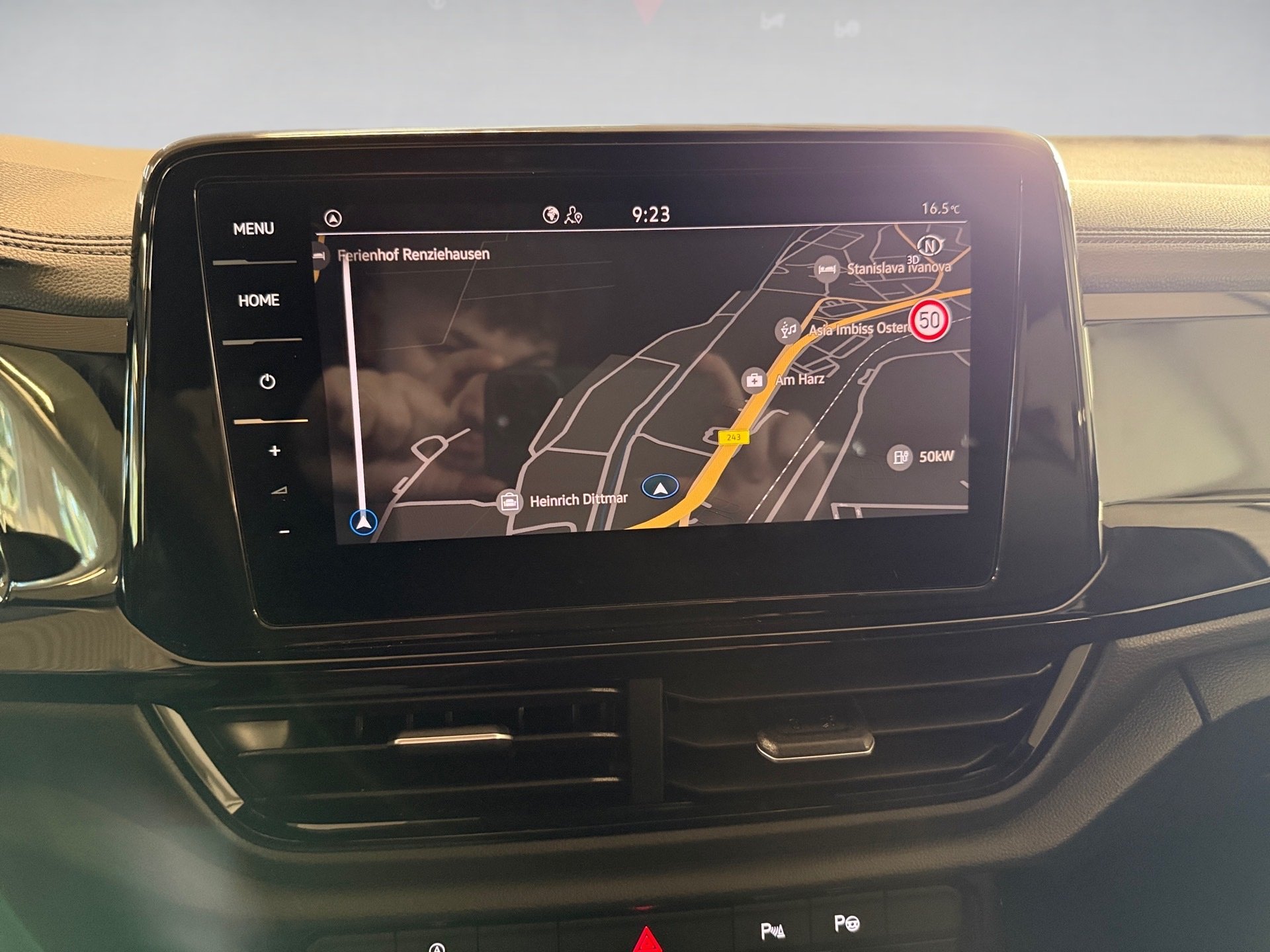 T-Roc Style 2.0 TDI 2xKlima ACC AHK AUT Kam. LED