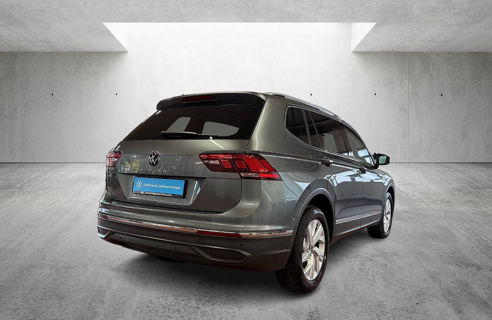 Tiguan Allspace 2.0 TDI Life DSG Matrix Navi ACC Pano AHK