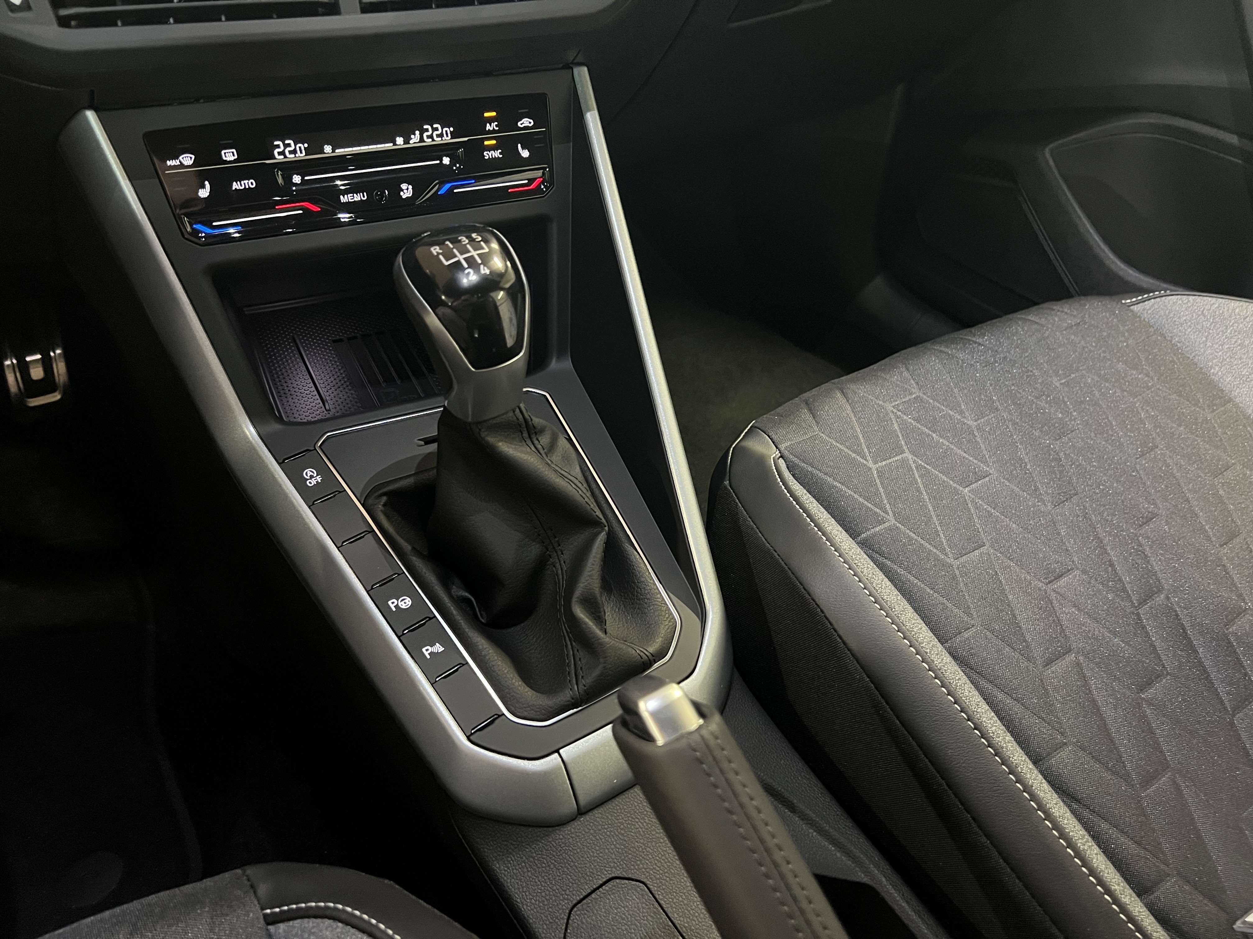 Taigo GOAL 1.0 TSI 2xKlima ACC AHK DynLicht LED