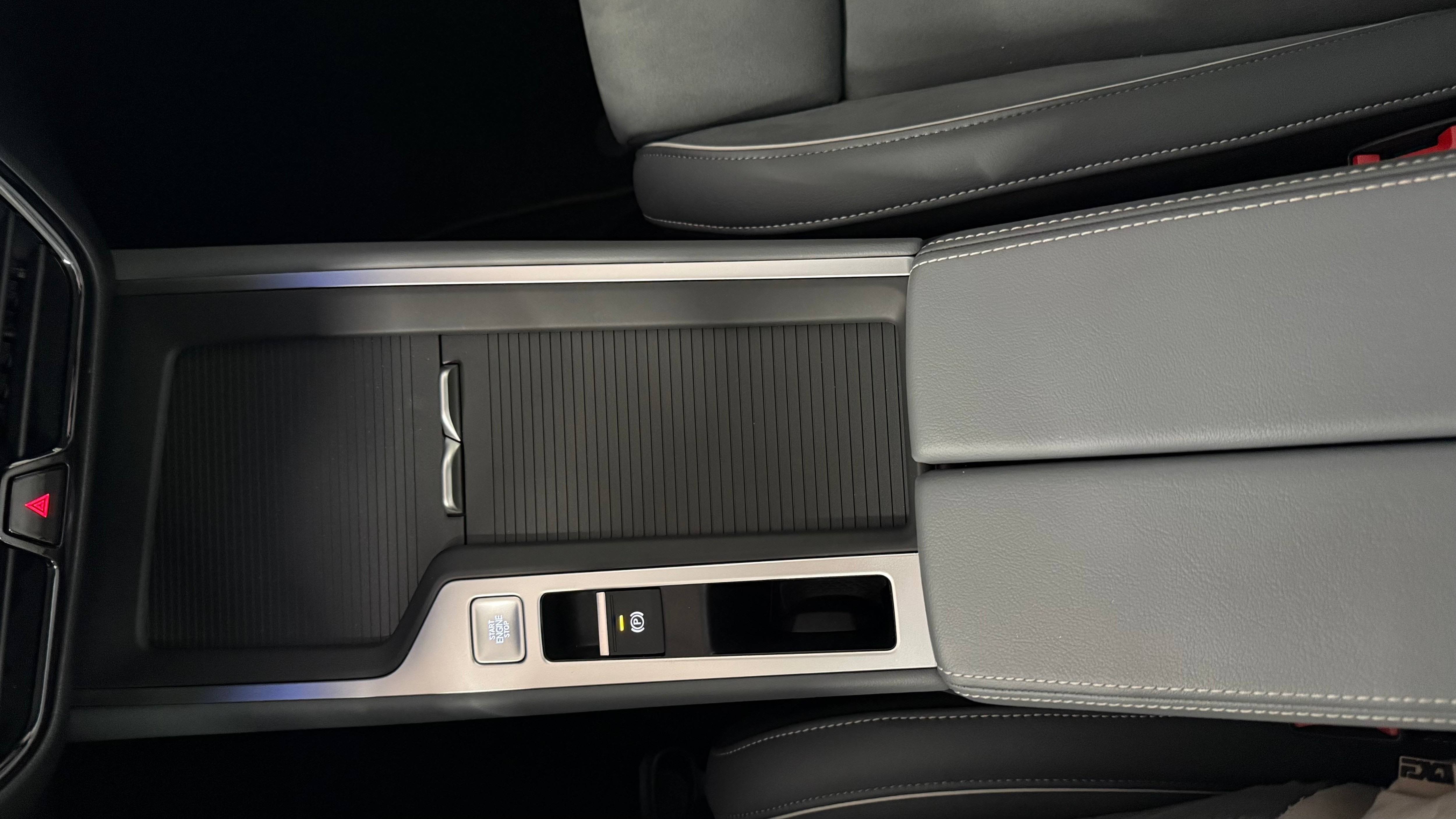 Passat Variant 2.0 TDI Business DSG LED Navi ACC RFK Massage AreaView