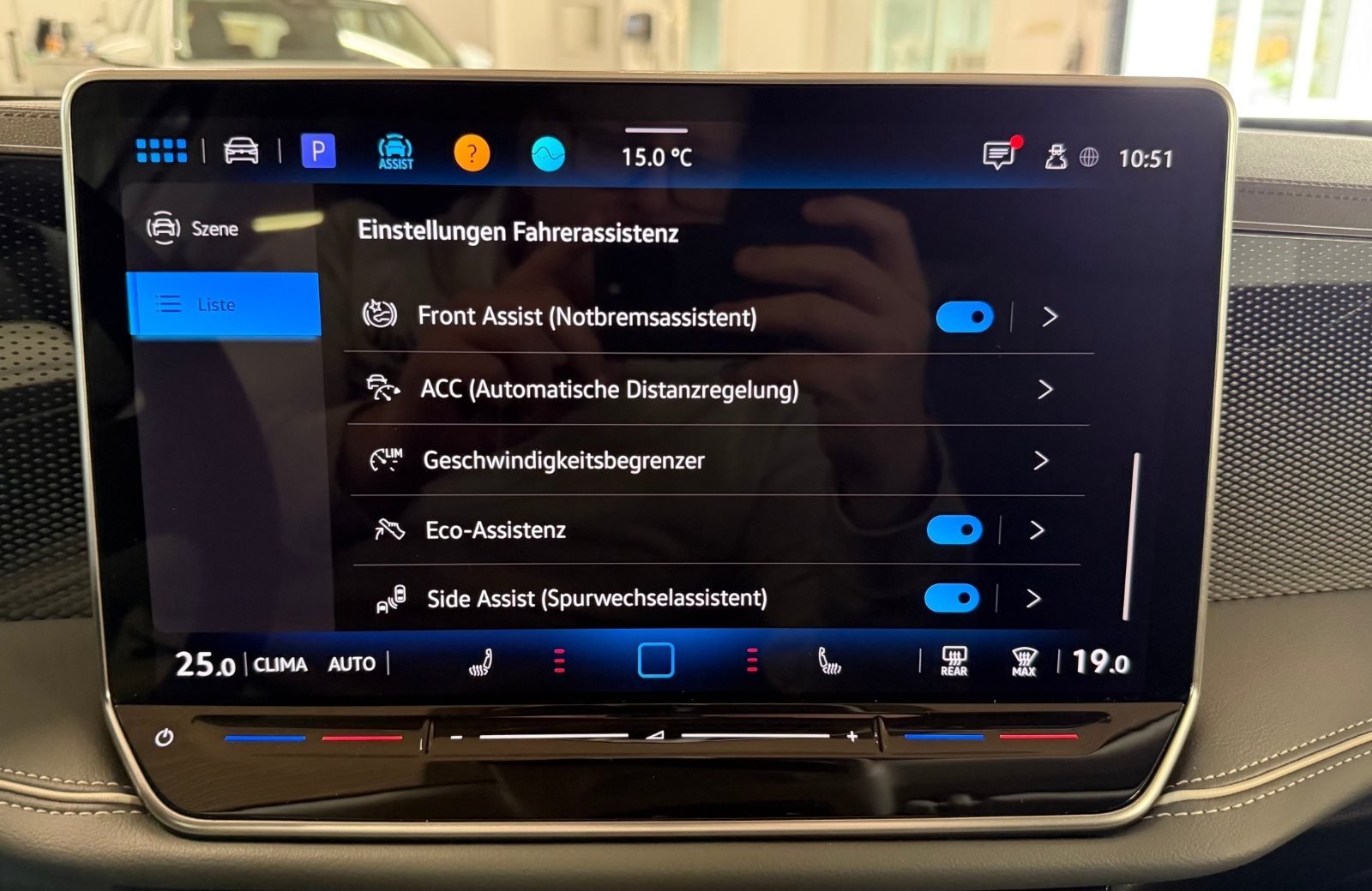 Passat Variant 2.0 TDI Business DSG LED Navi ACC RFK Massage AreaView