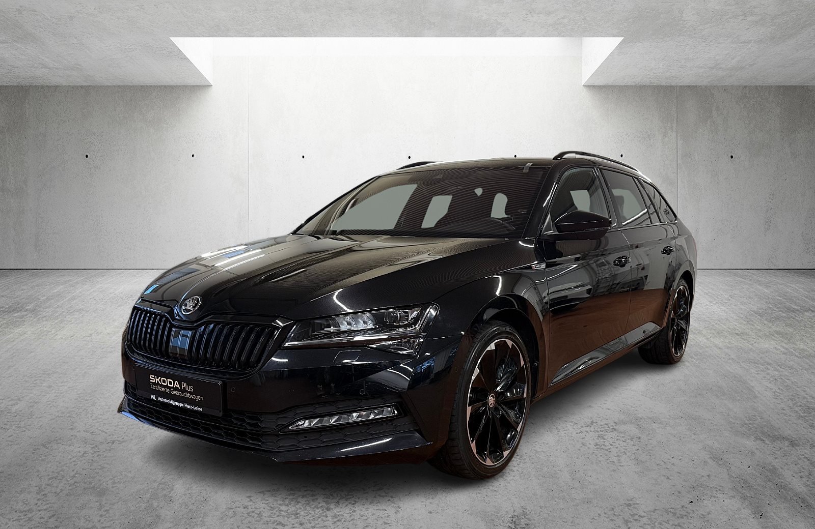 Superb Combi 2.0 TDI Sportline 4x4 DSG LED Navi ACC RFK