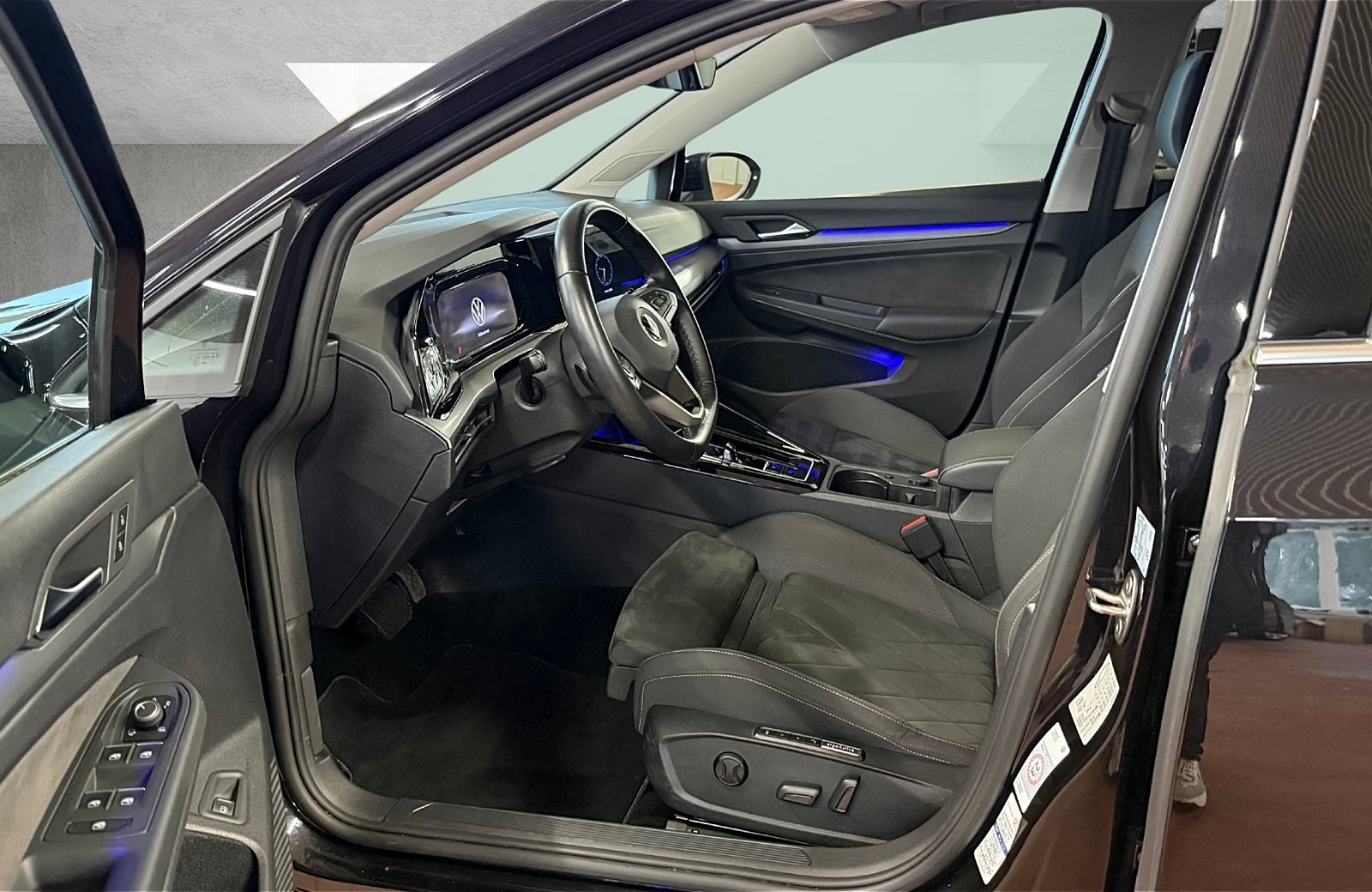 Golf VIII 1.4 TSI eHybrid Style DSG LED Navi ACC AHK RFK