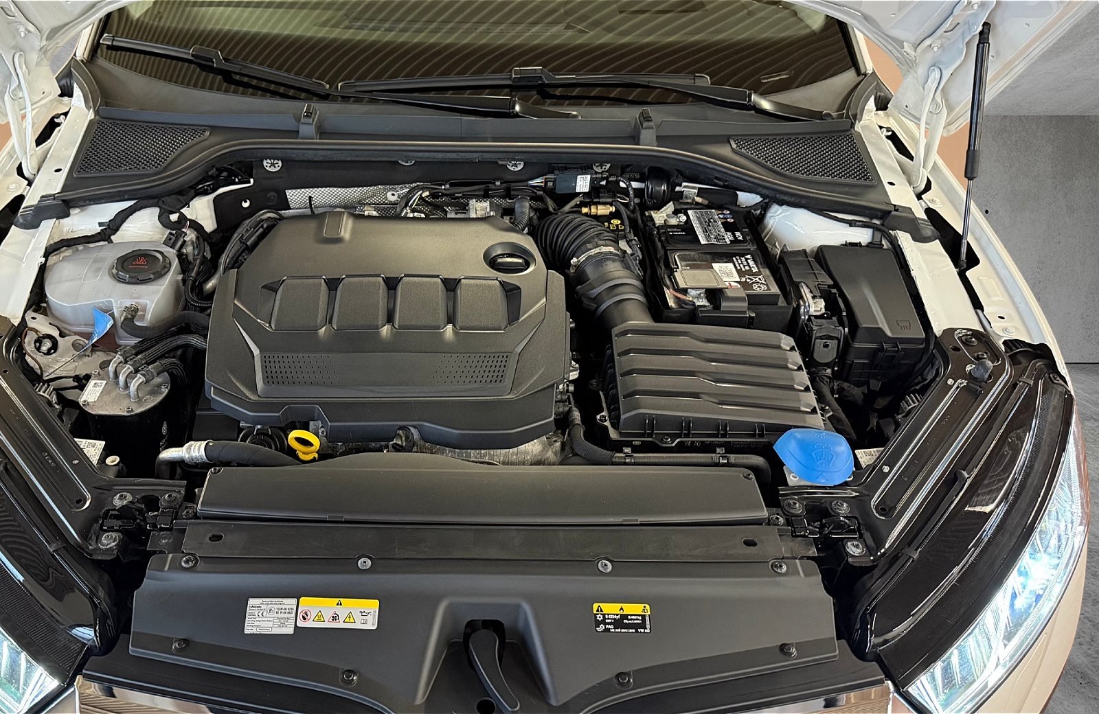 Octavia Combi 2.0 TDI Scout 4x4 DSG LED Navi ACC Standhzg.