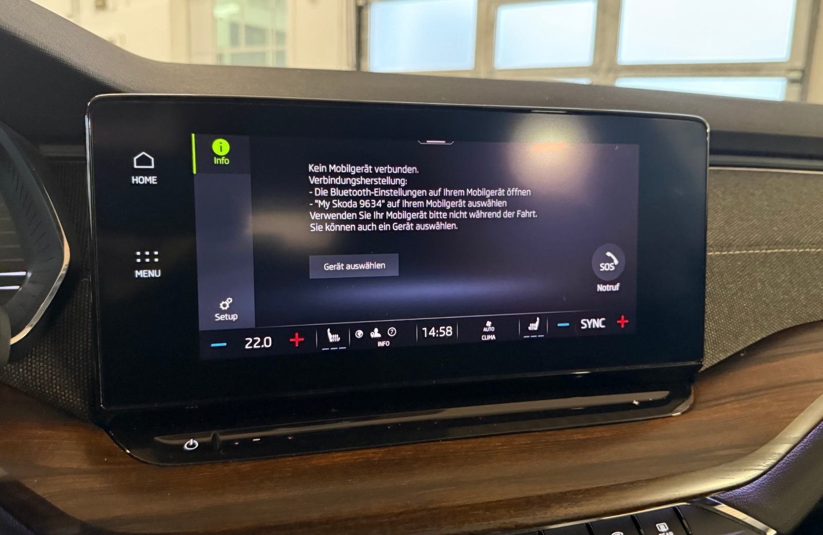 Octavia Combi 2.0 TDI Scout 4x4 DSG LED Navi ACC Standhzg.