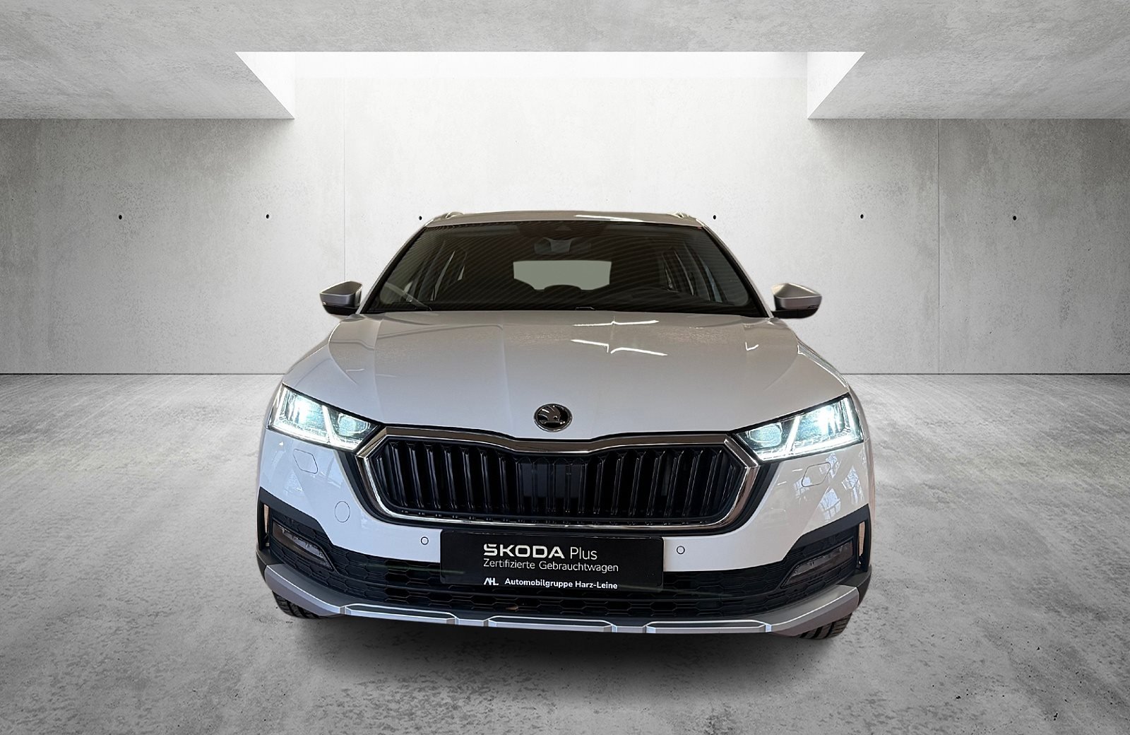 Octavia Combi 2.0 TDI Scout 4x4 DSG LED Navi ACC Standhzg.