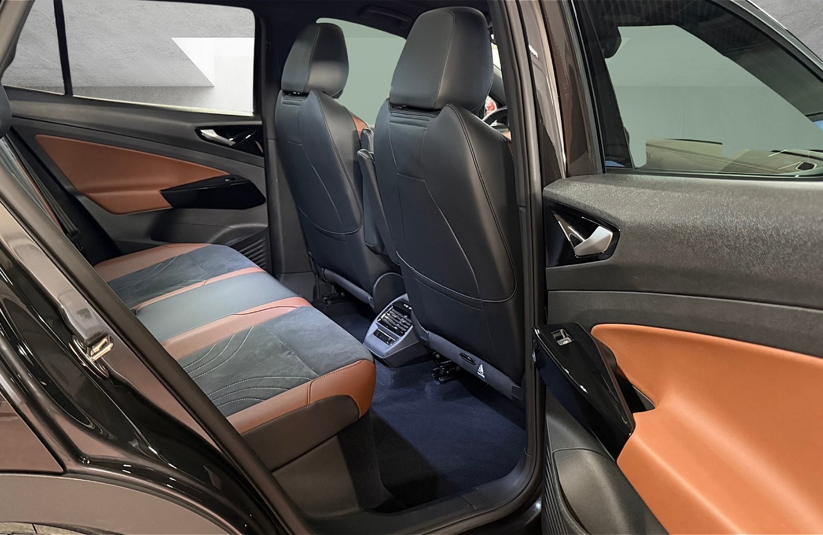 ID.4 Pro Performance Family Matrix Navi ACC Pano Wärmepumpe