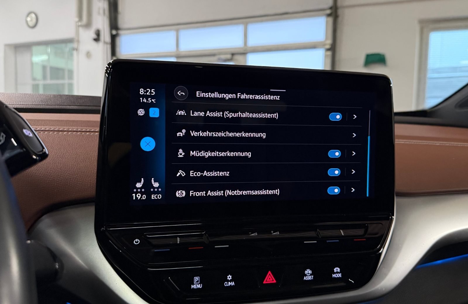 ID.4 Pro Performance Family Matrix Navi ACC Pano Wärmepumpe