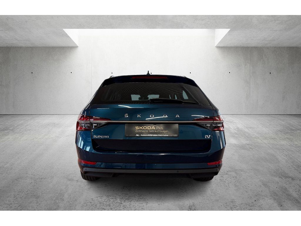 Superb Combi 1.4 TSI iV Style DSG LED Navi ACC RFK