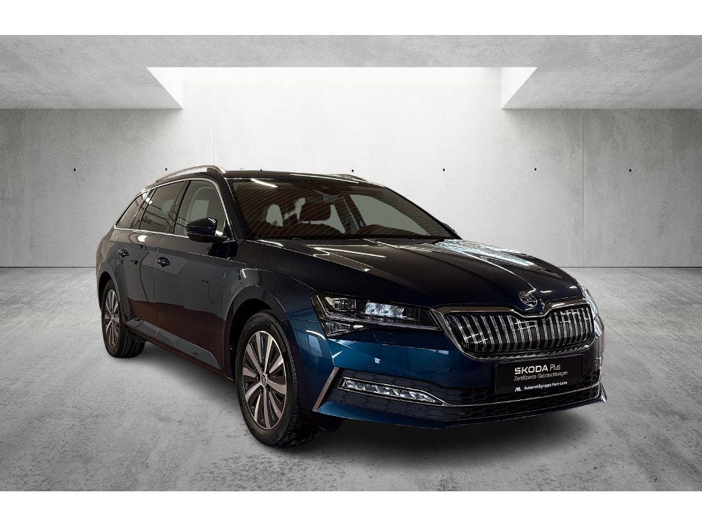 Superb Combi 1.4 TSI iV Style DSG LED Navi ACC RFK