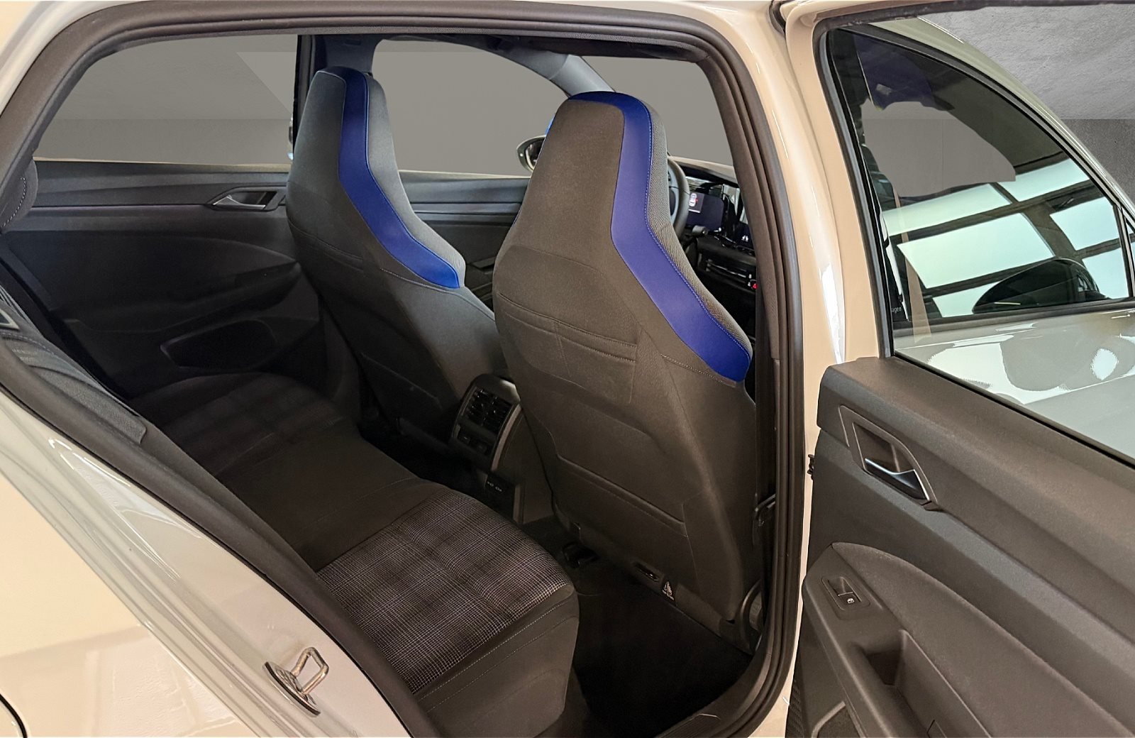 Golf VIII GTE 1.4 TSI eHybrid DSG LED Navi ACC RFK