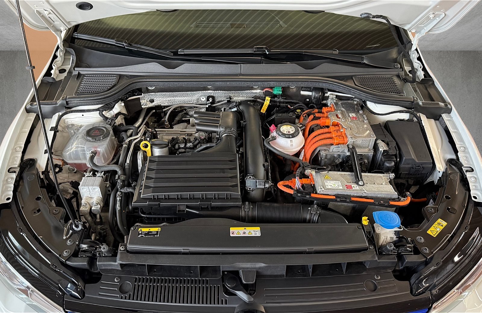 Golf VIII GTE 1.4 TSI eHybrid DSG LED Navi ACC RFK