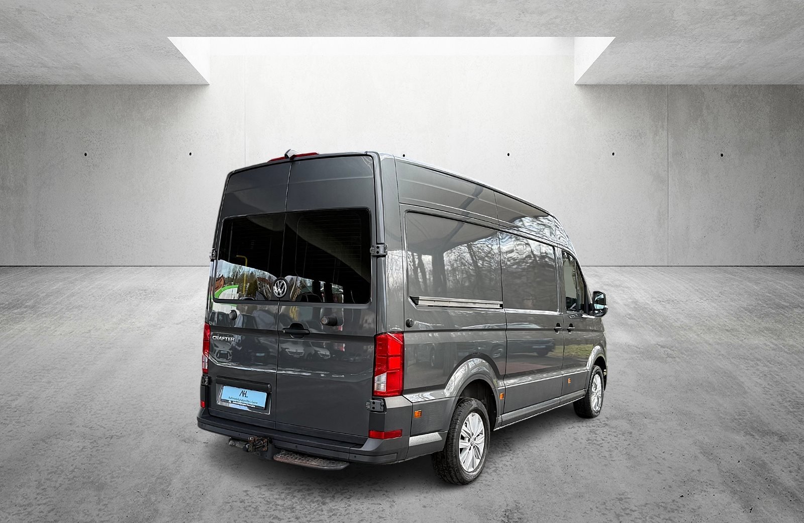 Crafter 35 Kasten MR HD 2.0 TDI Autom. LED Navi AHK ACC RFK