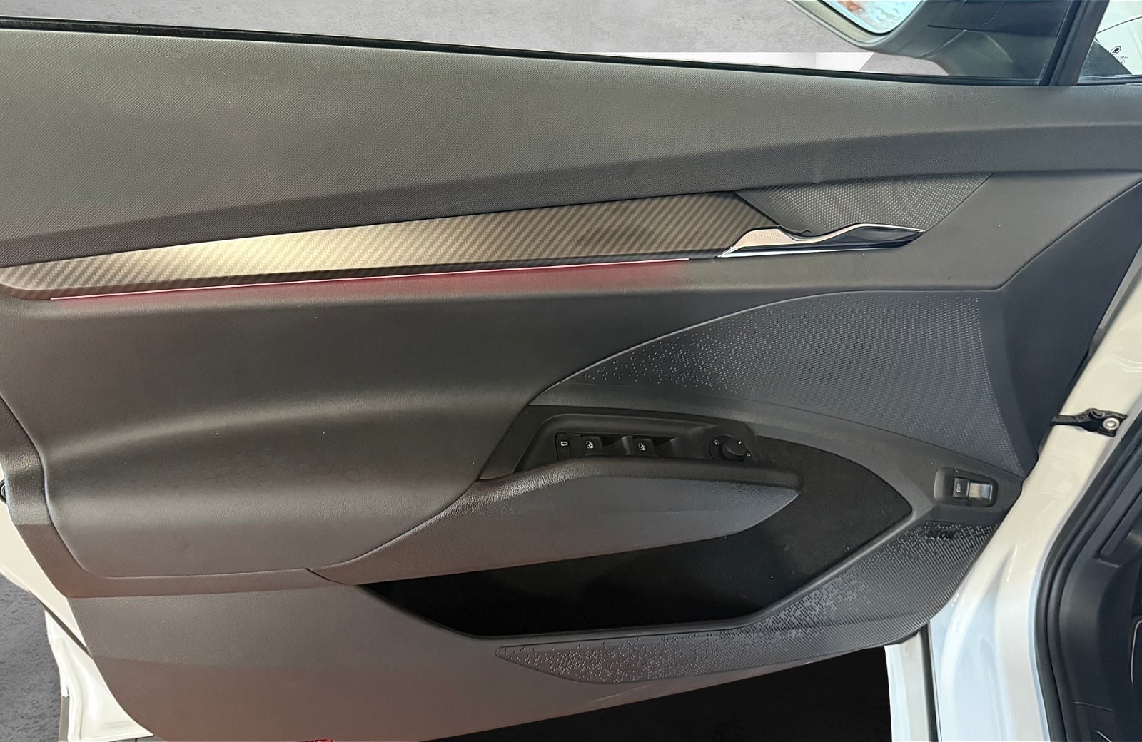 Enyaq Coupé RS Suite LED Navi ACC HuD AHK Wärmepumpe