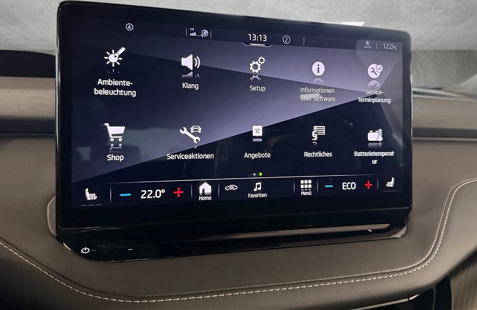 Enyaq Coupé RS Suite LED Navi ACC HuD AHK Wärmepumpe