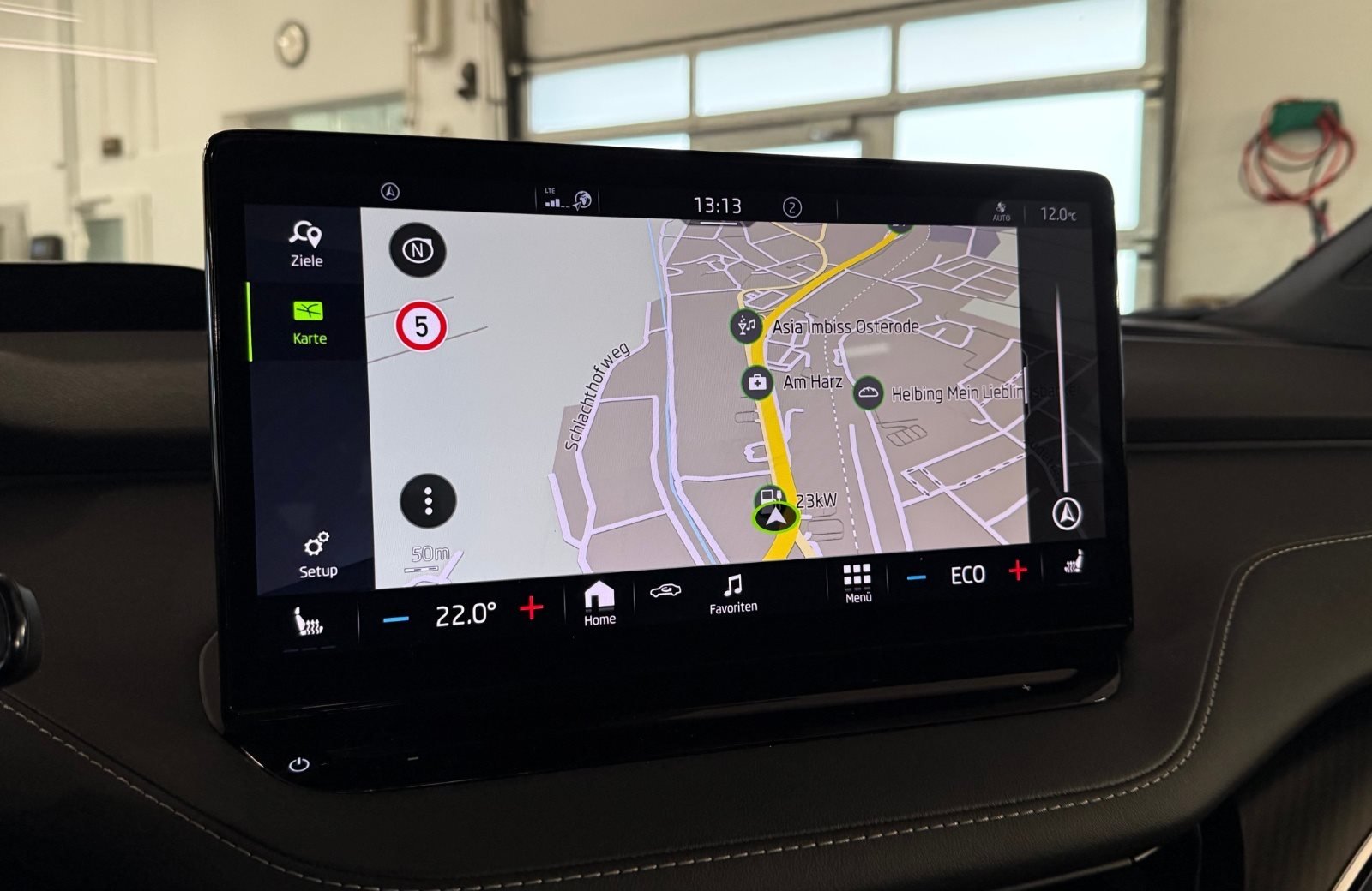 Enyaq Coupé RS Suite LED Navi ACC HuD AHK Wärmepumpe