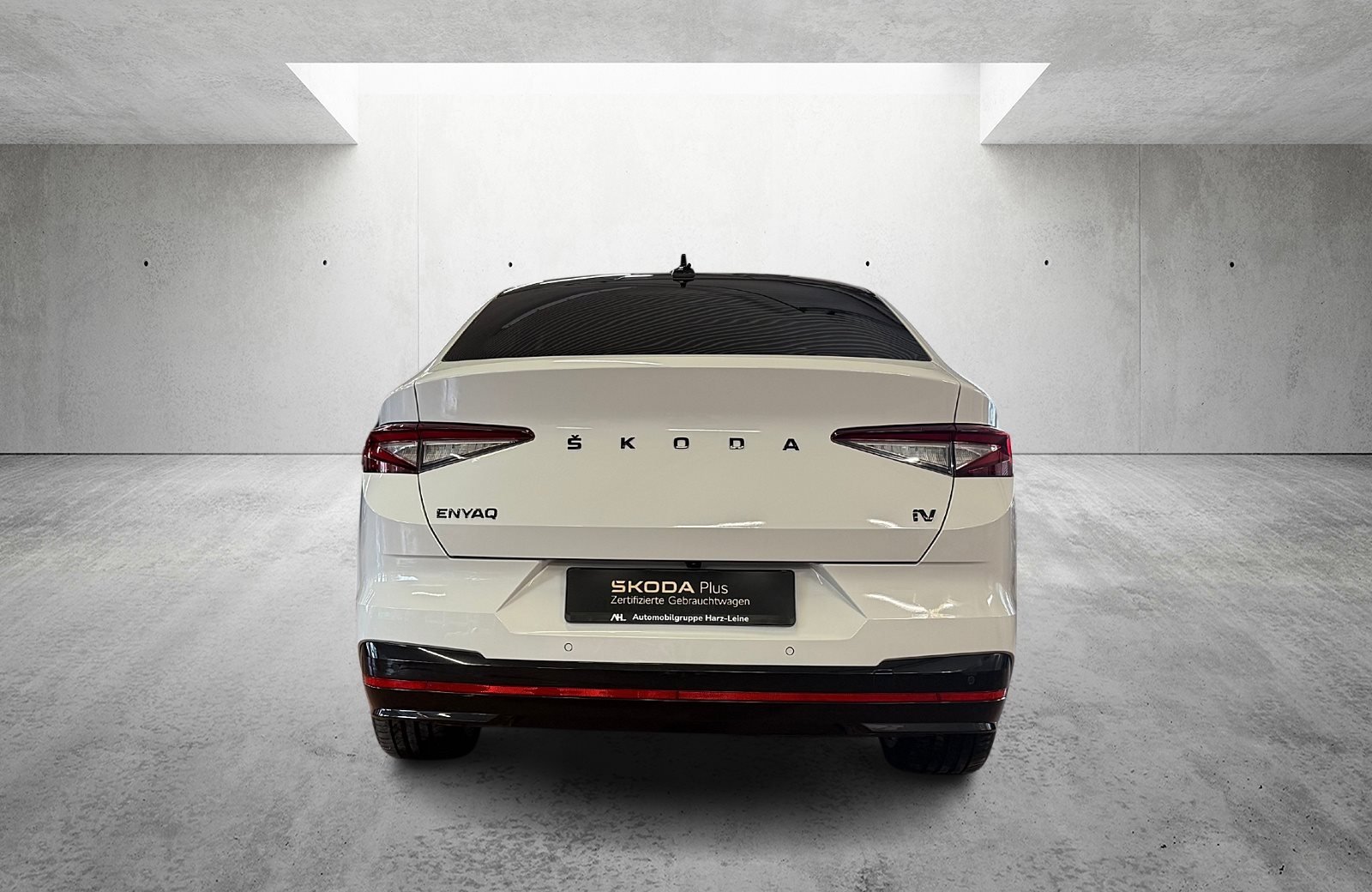 Enyaq Coupé RS Suite LED Navi ACC HuD AHK Wärmepumpe