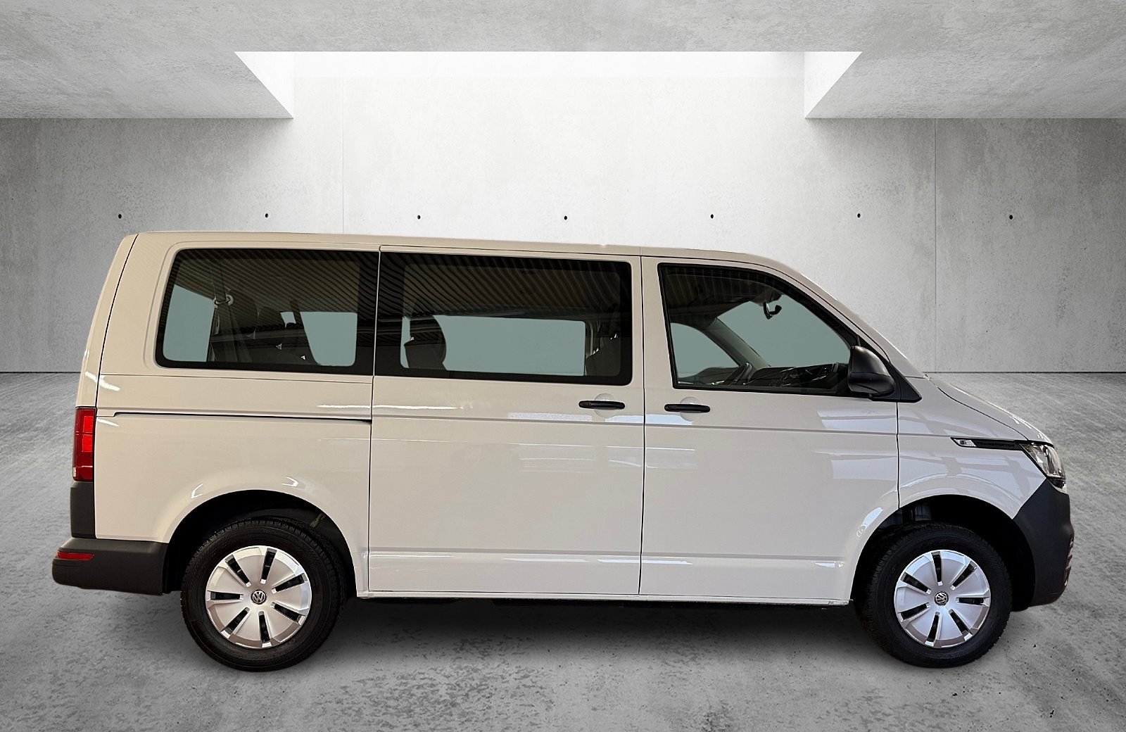 Transporter Kombi 2.0 TDI 9Sitzer Klima AHK AHK