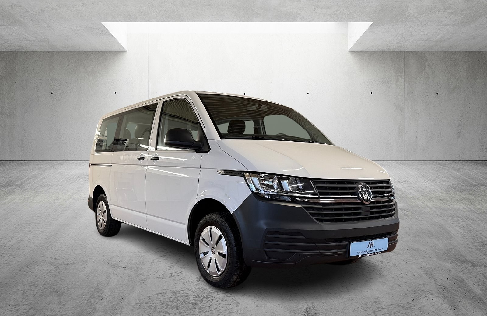 Transporter Kombi 2.0 TDI 9Sitzer Klima AHK AHK