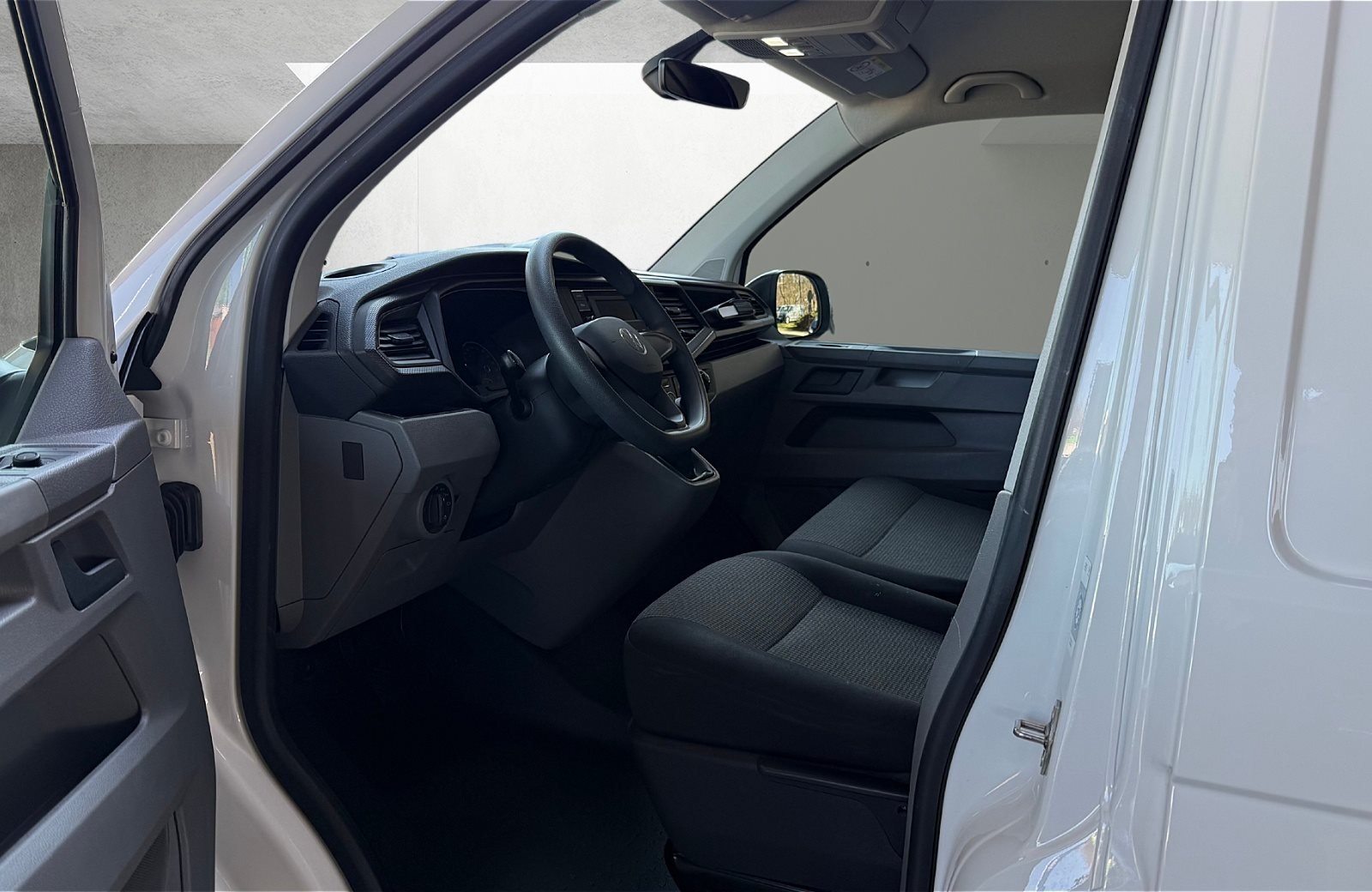 T6.1 Kasten 2.0 TDI LR Heckflügeltüren PDC hinten