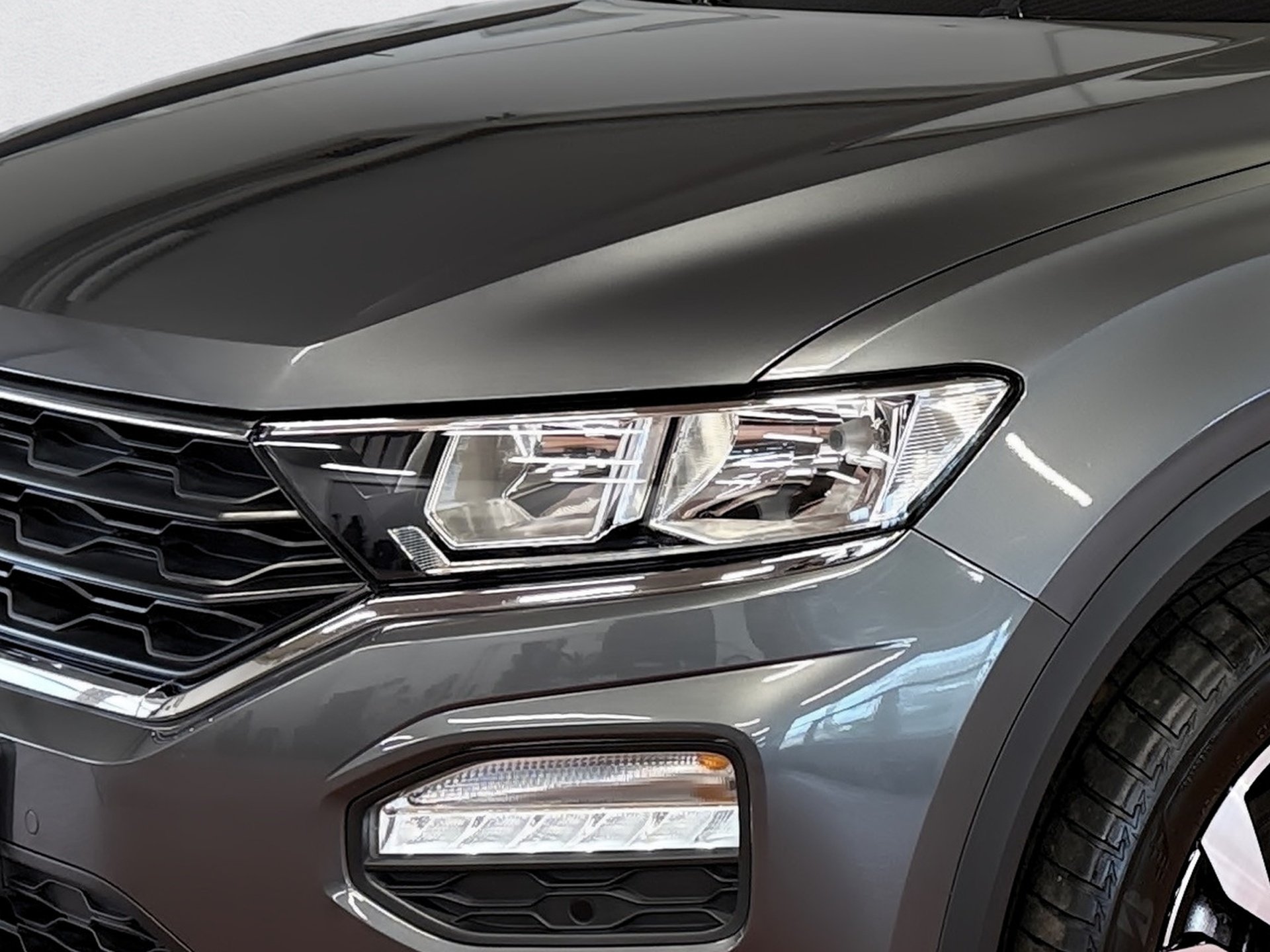 T-Roc 1.5 TSI Active Navi ACC PDC SHZ 2xKlima LM