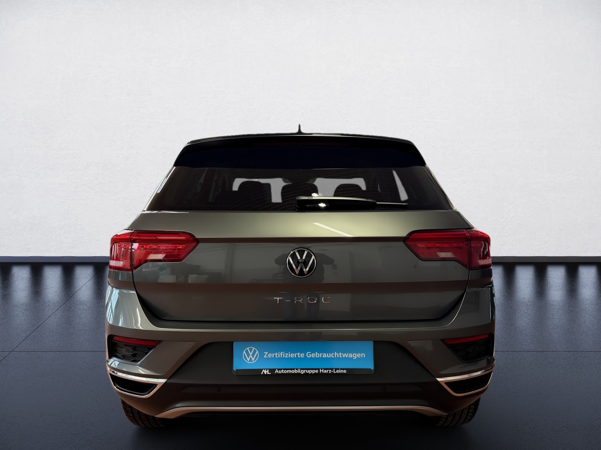 T-Roc 1.5 TSI Active Navi ACC PDC SHZ 2xKlima LM