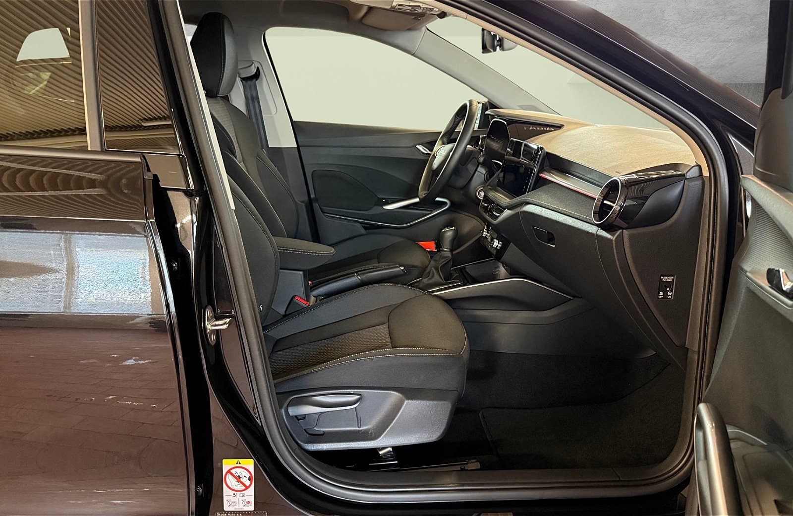 Fabia 1.0 TSI Tour AHK Navi ACC RFK SmartLink LM