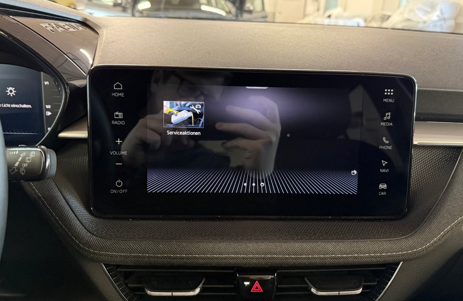 Fabia 1.0 TSI Tour AHK Navi ACC RFK SmartLink LM