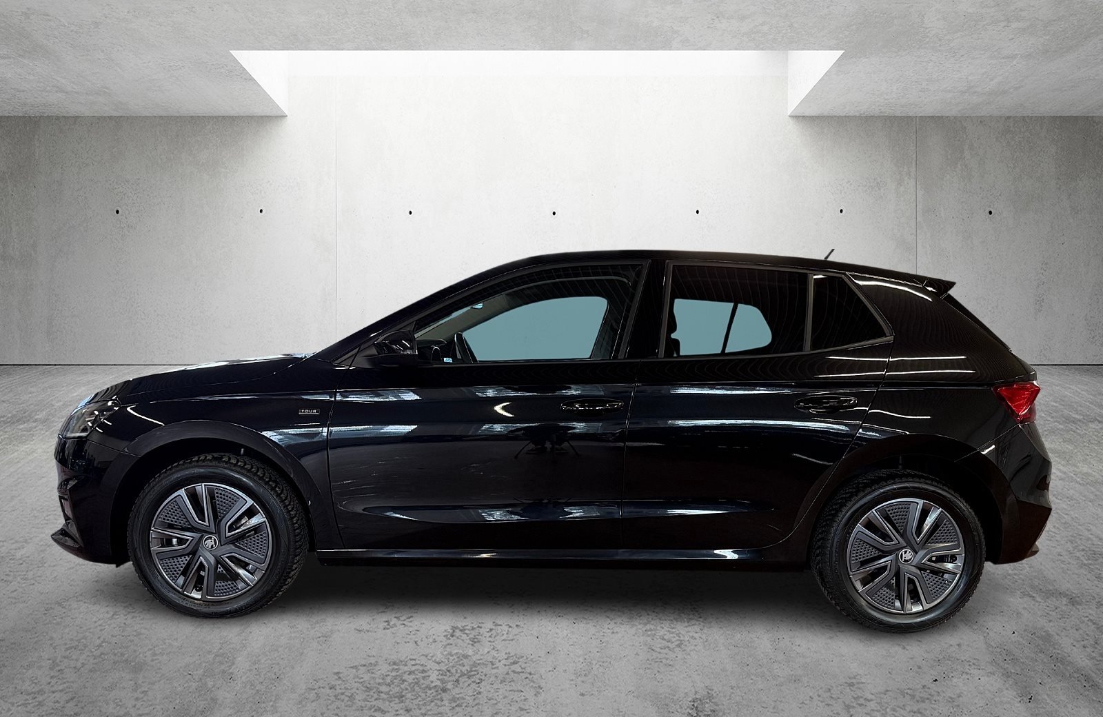 Fabia 1.0 TSI Tour AHK Navi ACC RFK SmartLink LM