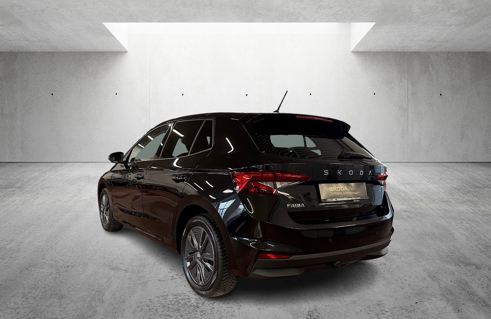 Fabia 1.0 TSI Tour AHK Navi ACC RFK SmartLink LM