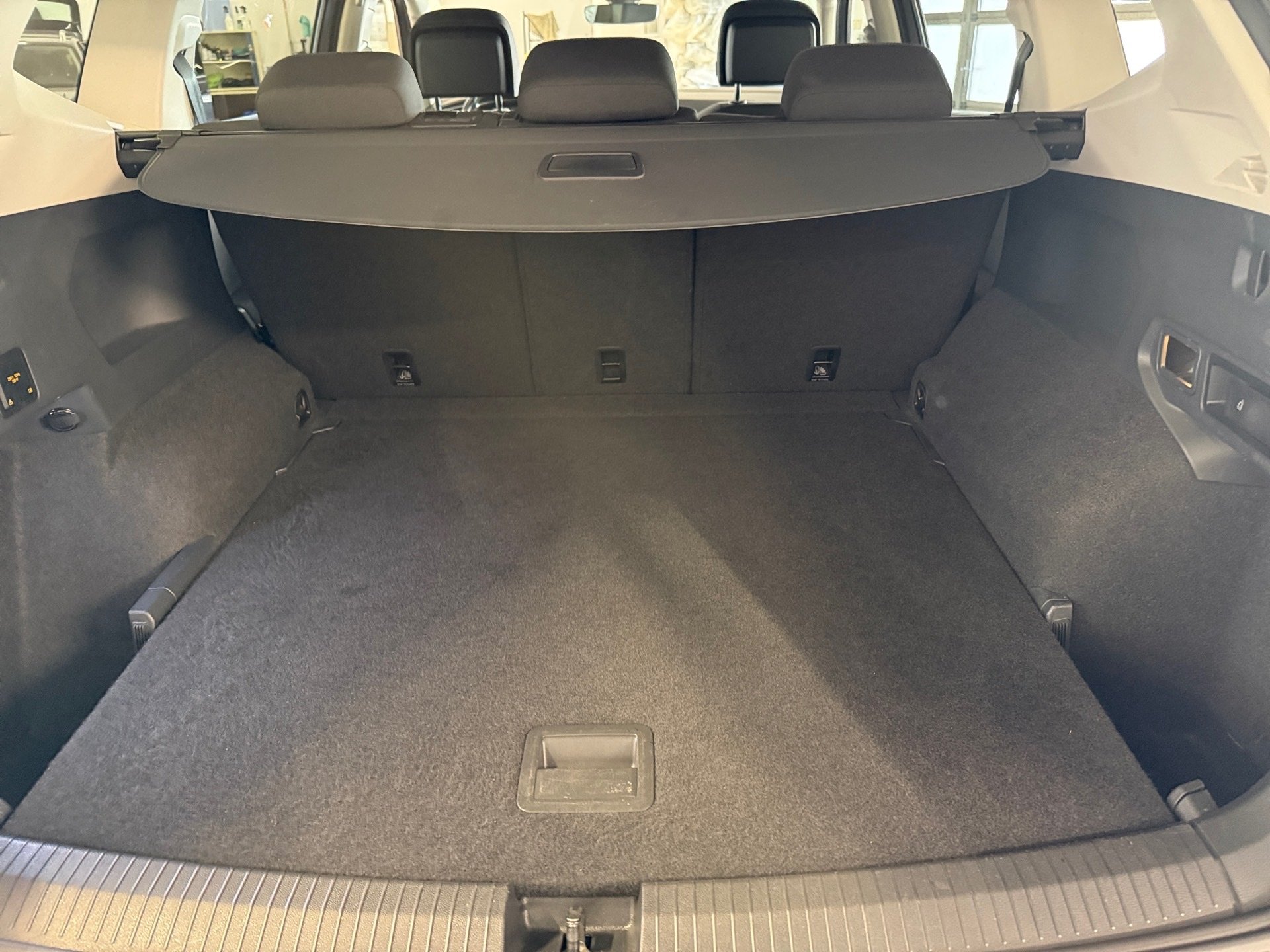 Tiguan Allspace 2.0 TDI Life DSG LED Navi ACC AHK