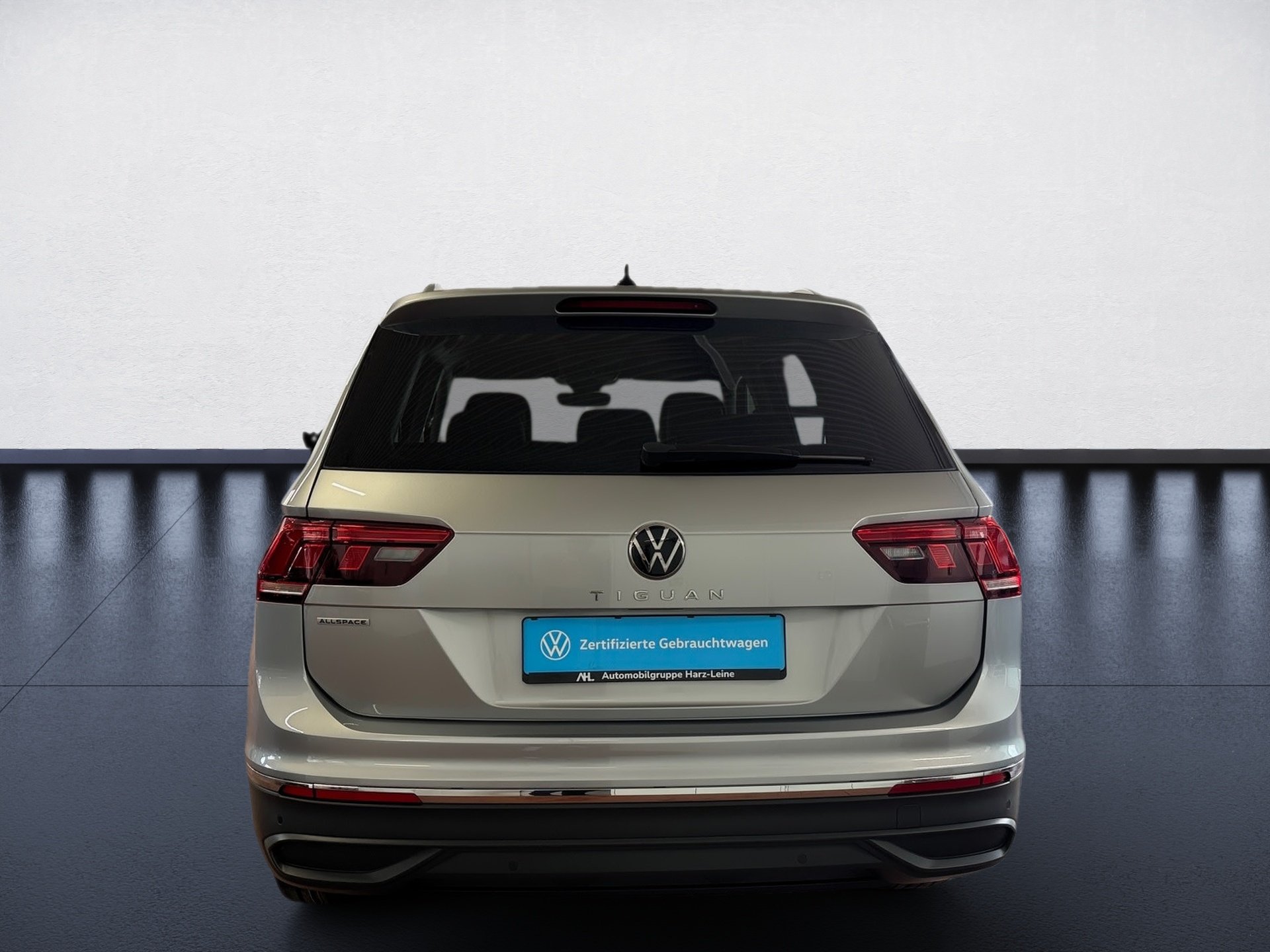 Tiguan Allspace 2.0 TDI Life DSG LED Navi ACC AHK