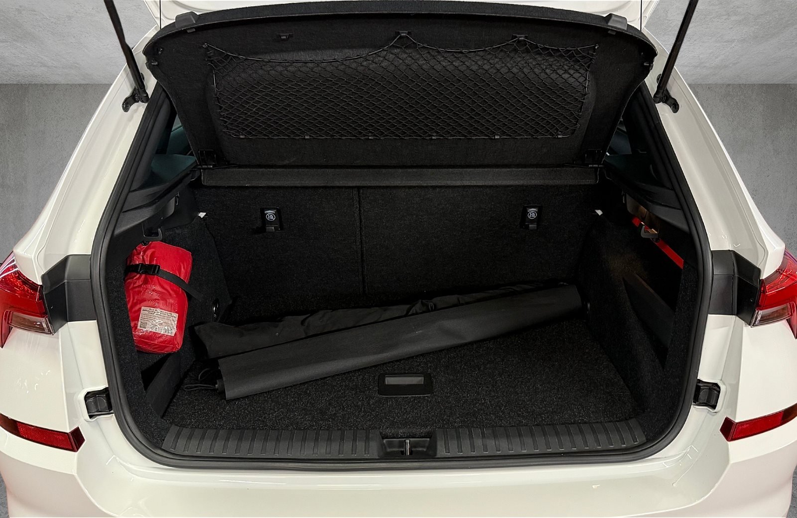 Kamiq 1.5 TSI Monte Carlo DSG LED Navi ACC Pano RFK