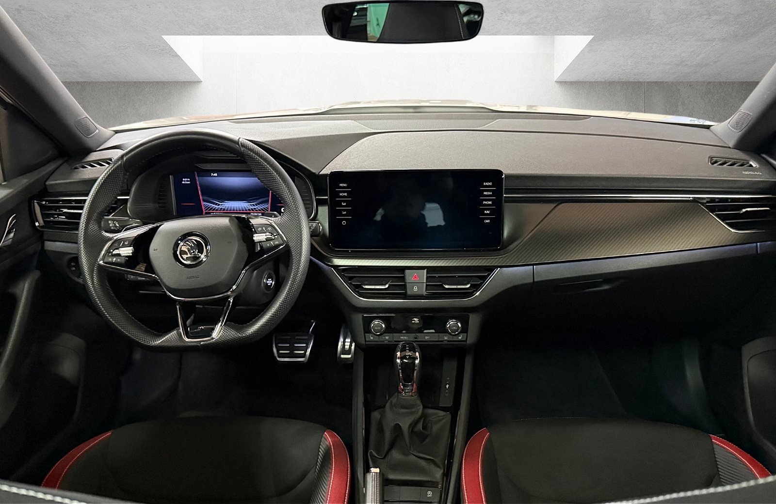 Kamiq 1.5 TSI Monte Carlo DSG LED Navi ACC Pano RFK