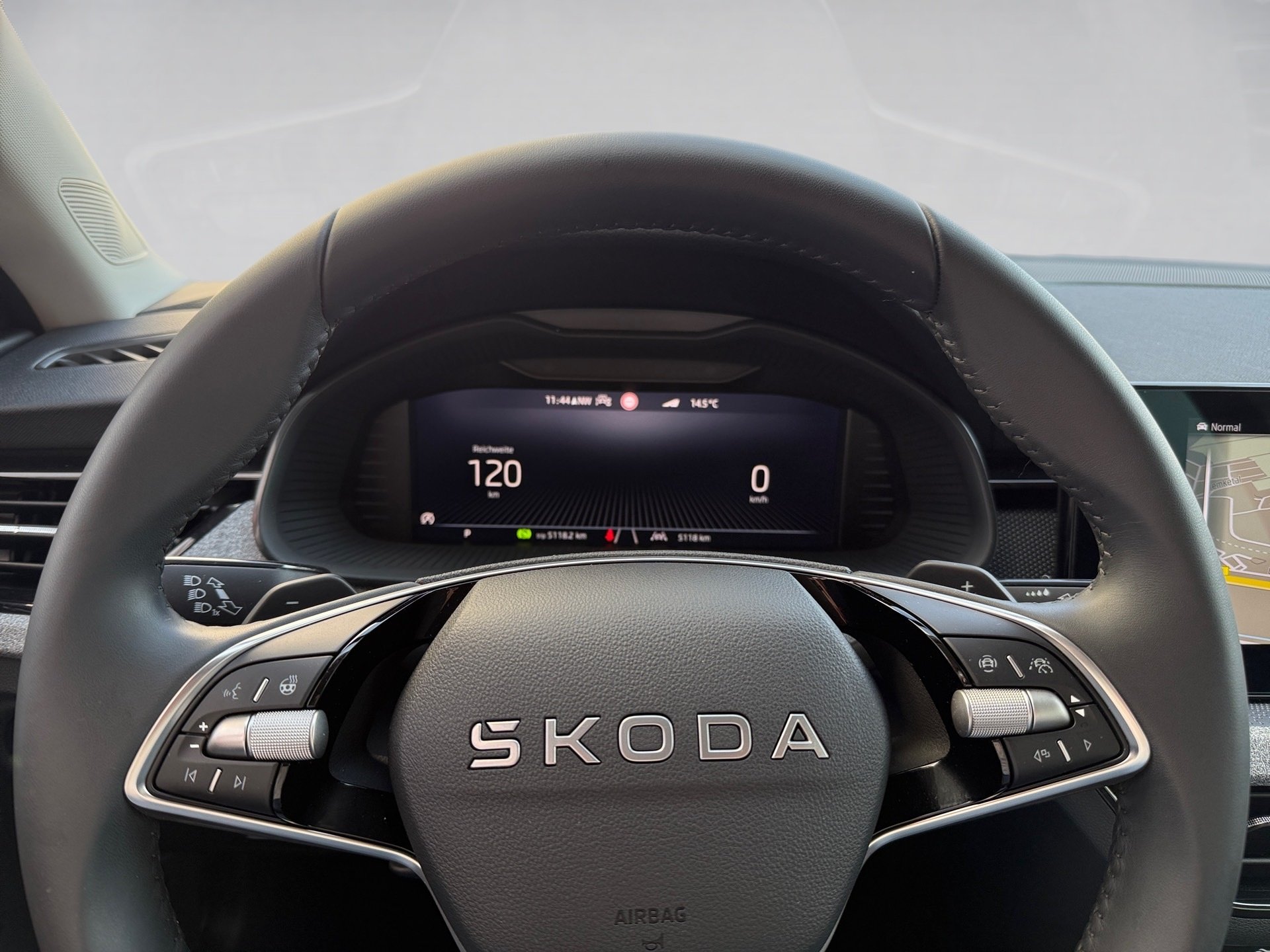 Kamiq 1.0 TSI Tour DSG Navi ACC LED RFK Smartlink